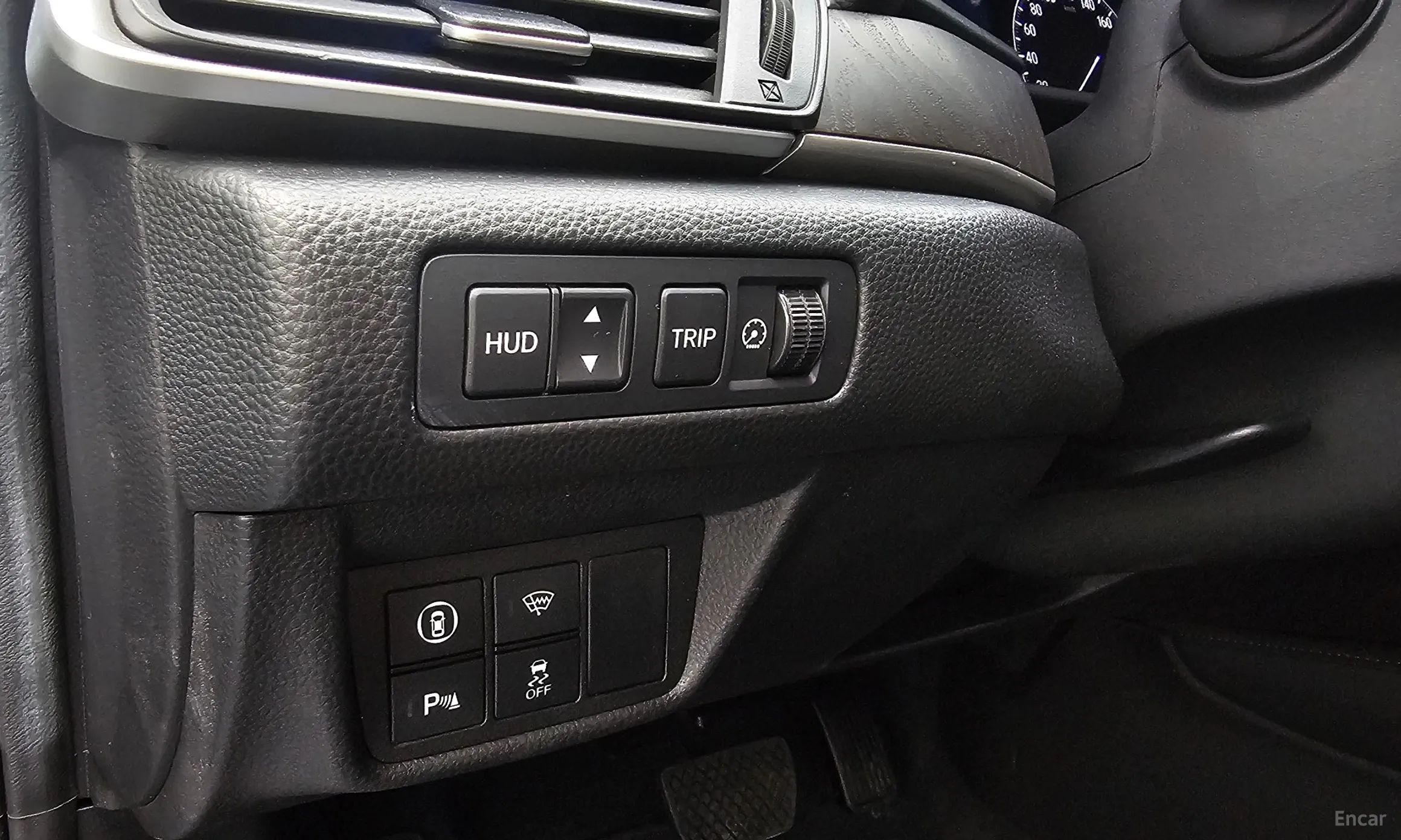 Honda Accord 10th Generation превью 19