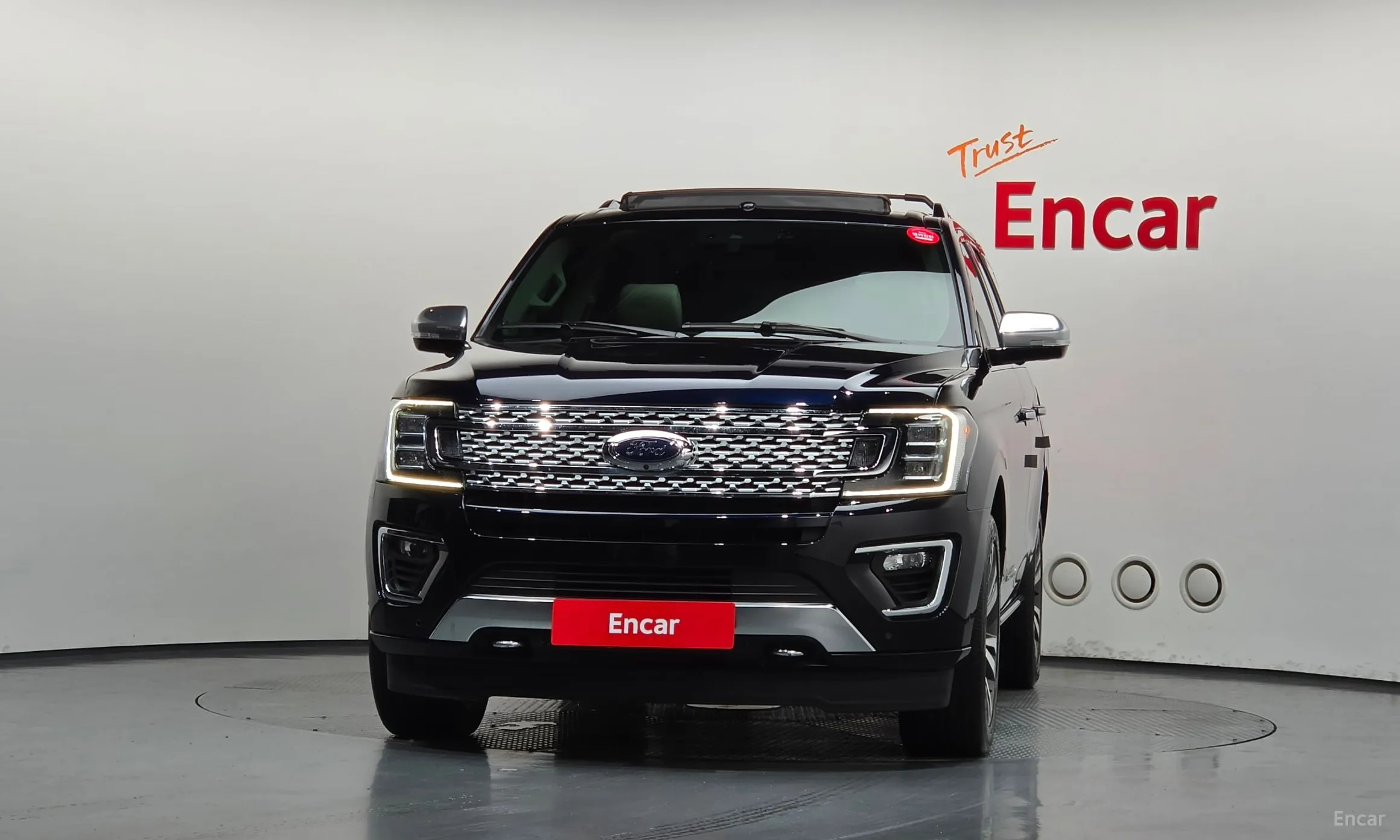 Ford Expedition превью 3