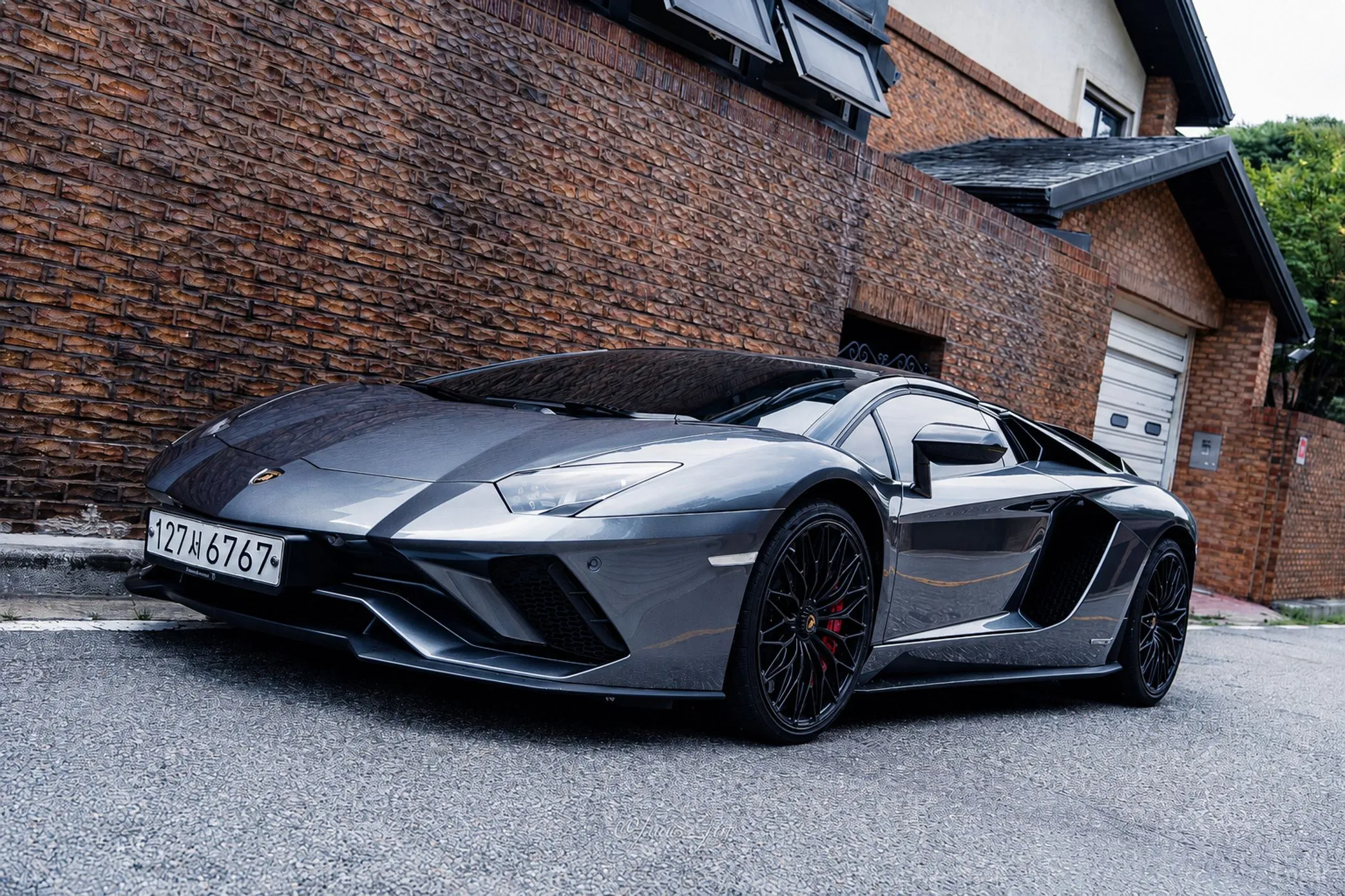 Lamborghini Aventador превью 6