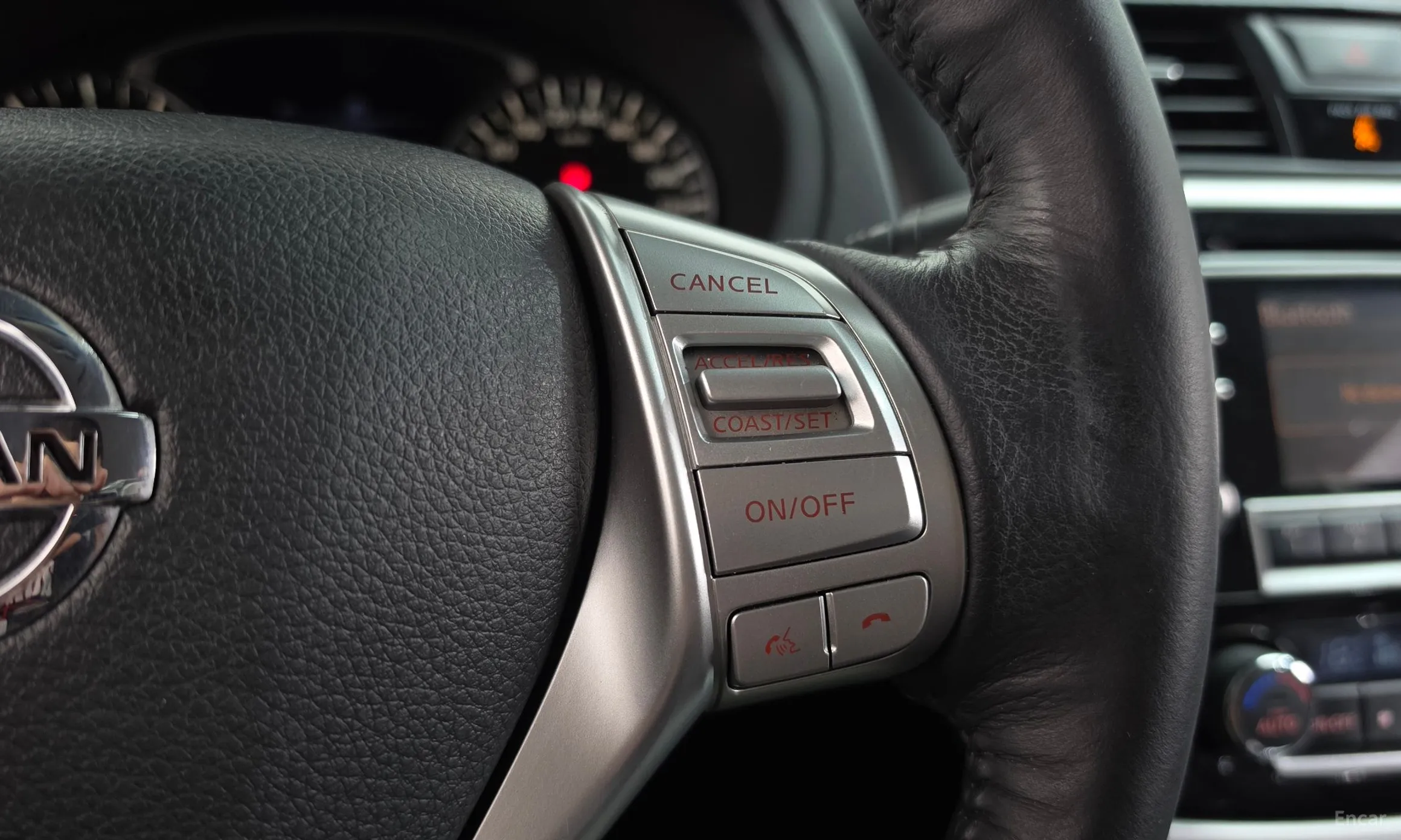 Nissan Altima превью 17