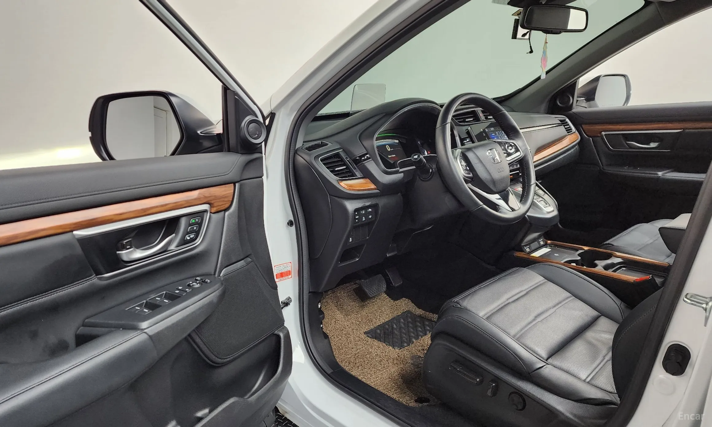 Honda CR-V 5th generation превью 10