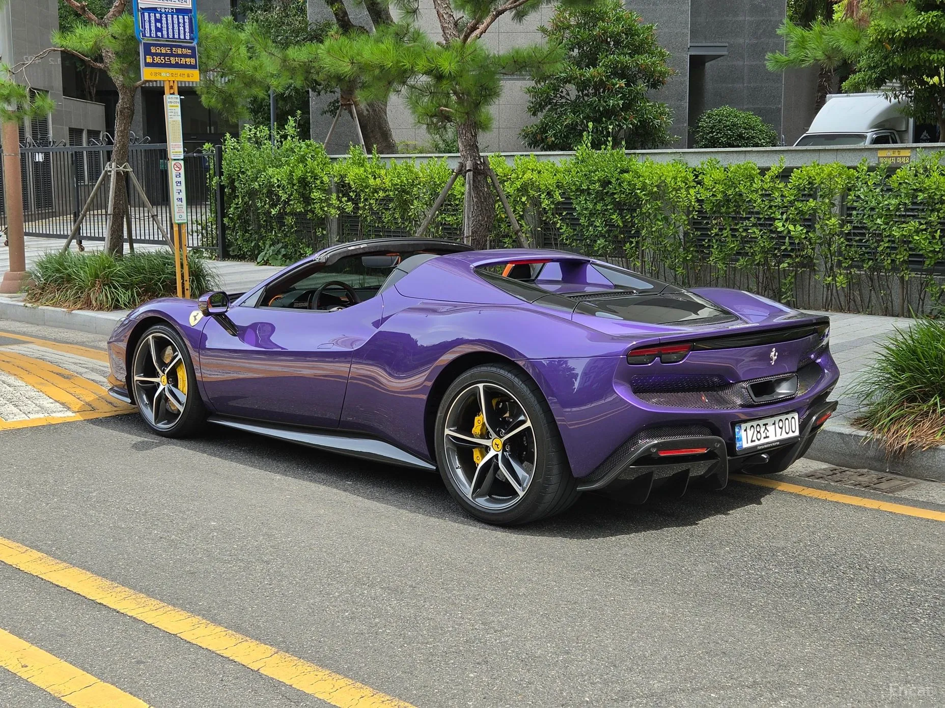 Ferrari 296 GTS