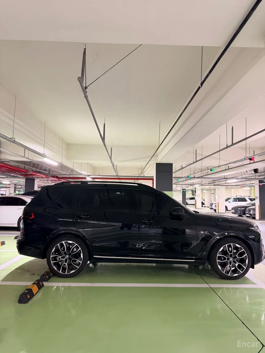 BMW X7 (G07) превью 12