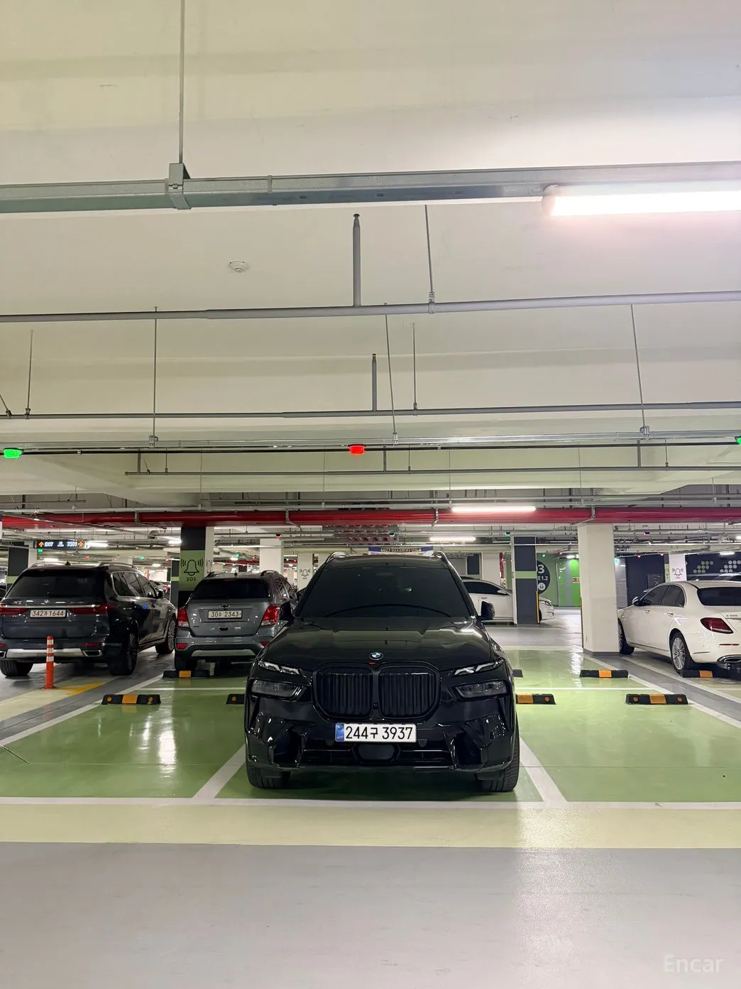 BMW X7 (G07) превью 7
