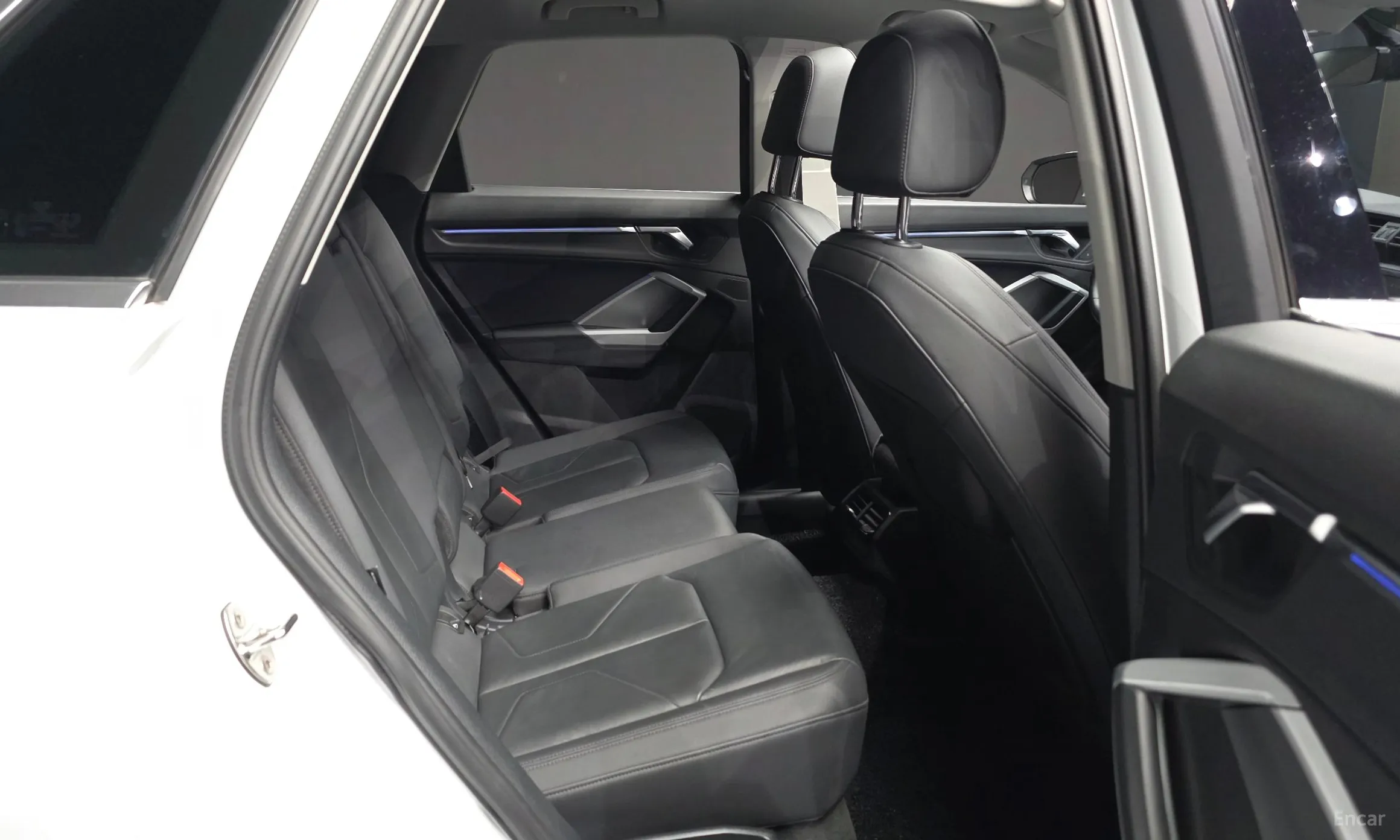 Audi Q3 (F3) превью 12