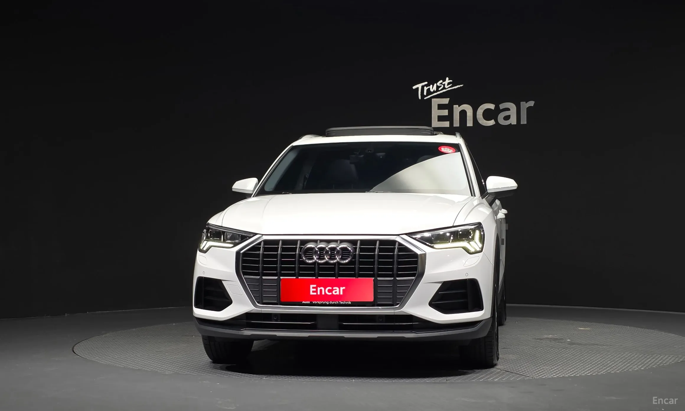 Audi Q3 (F3) превью 3