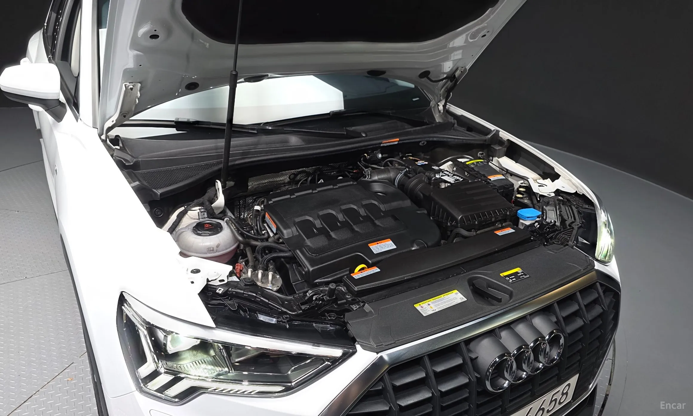 Audi Q3 (F3) превью 6