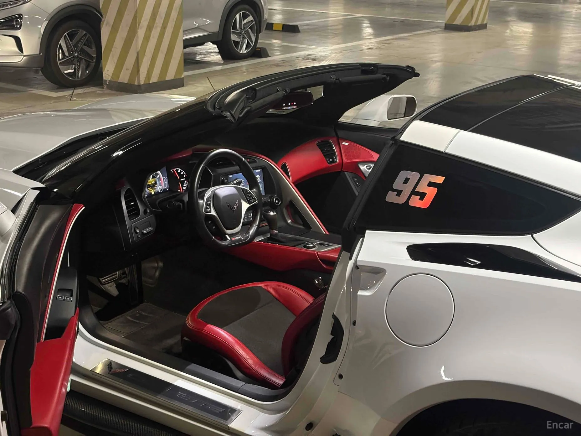 Chevrolet Corvette превью 14