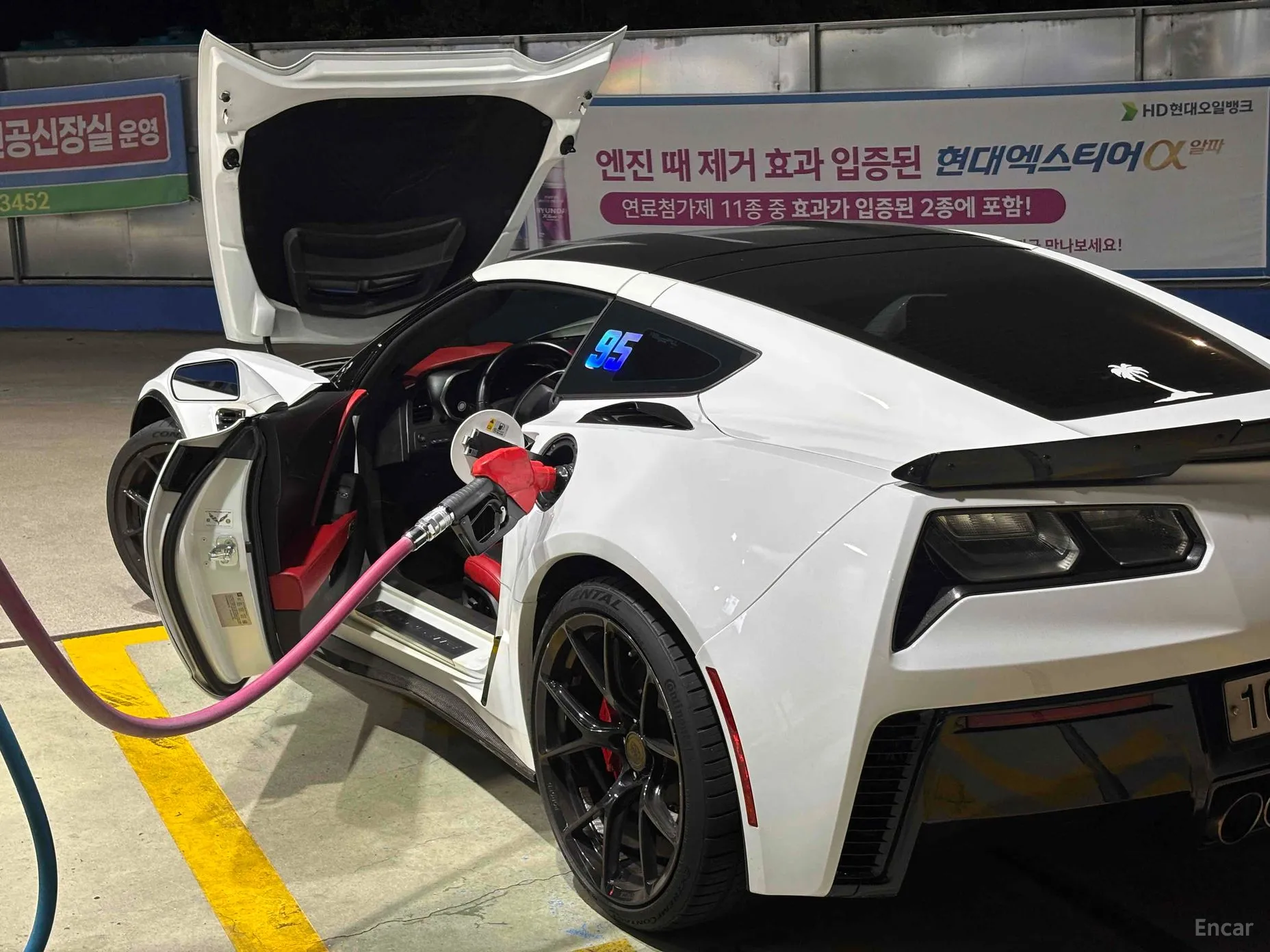 Chevrolet Corvette превью 15