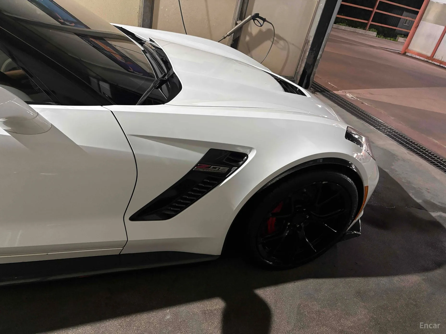 Chevrolet Corvette превью 6