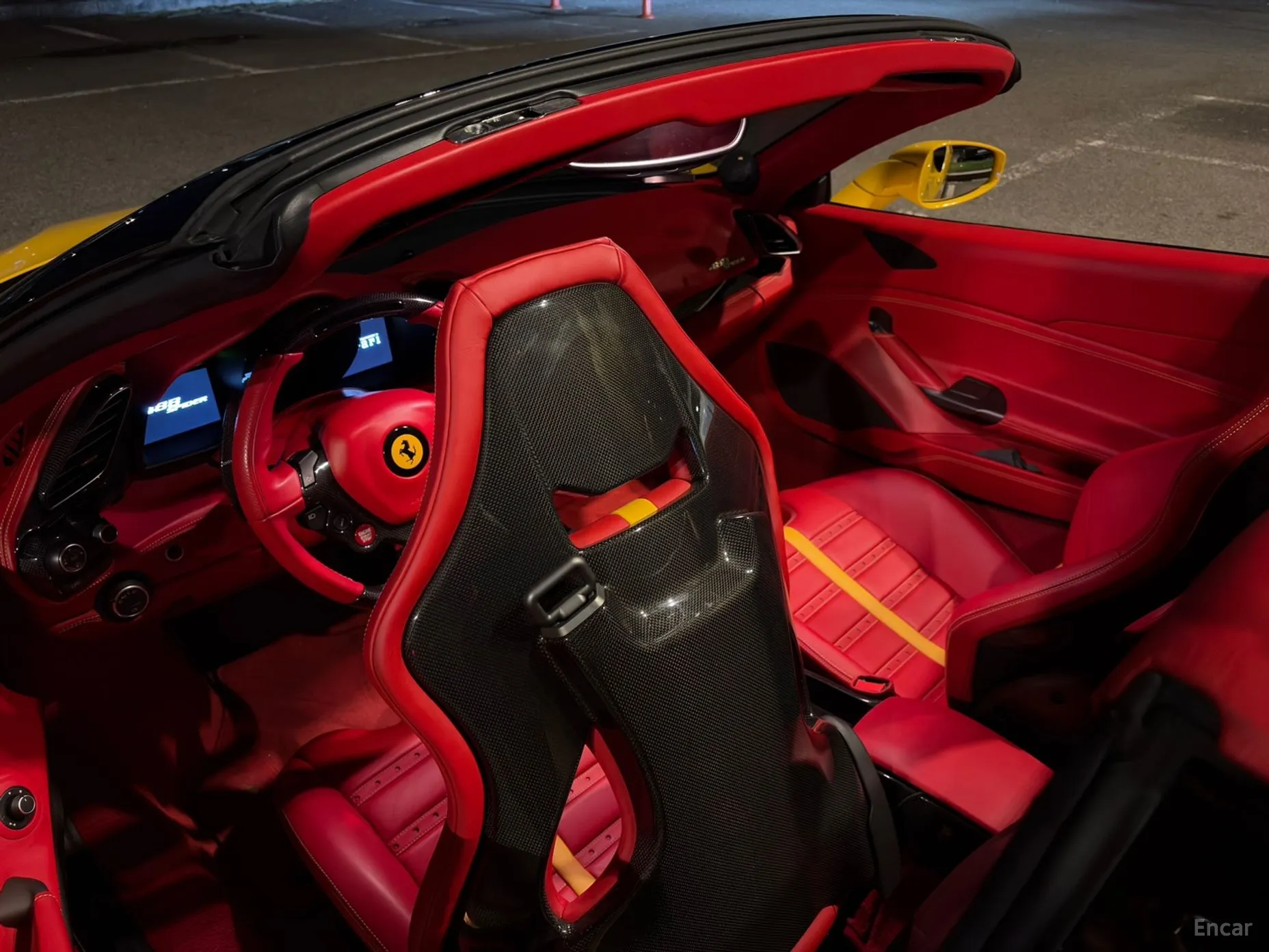 Ferrari 488 Spider превью 6