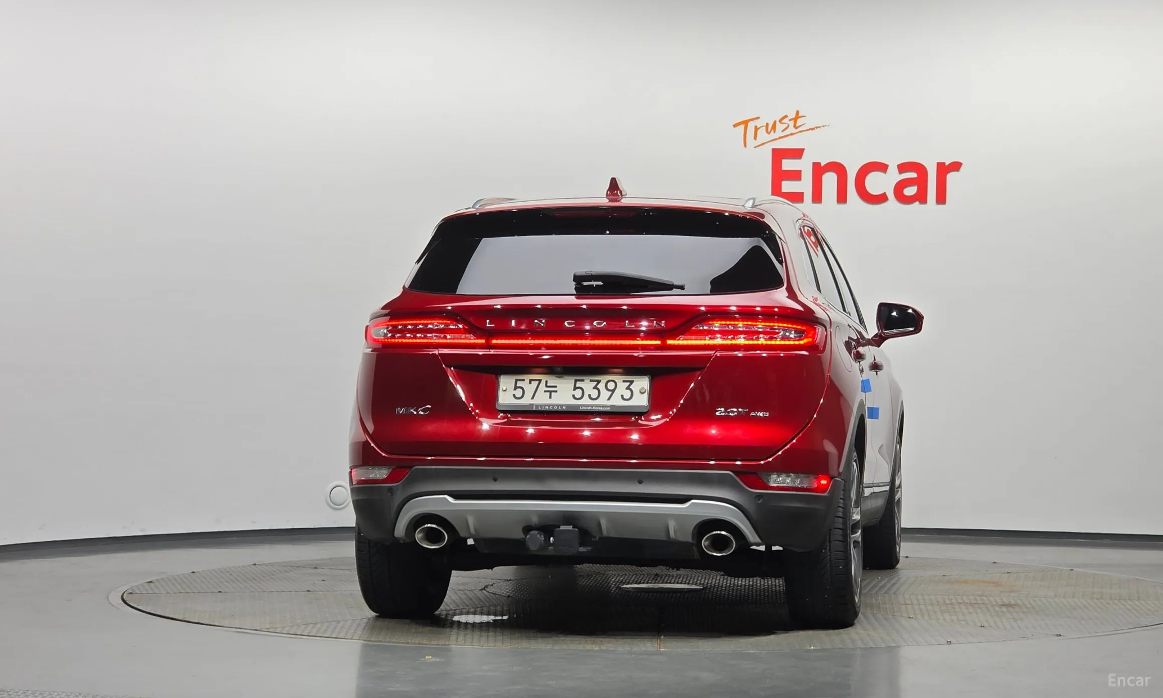 Lincoln MKC превью 4