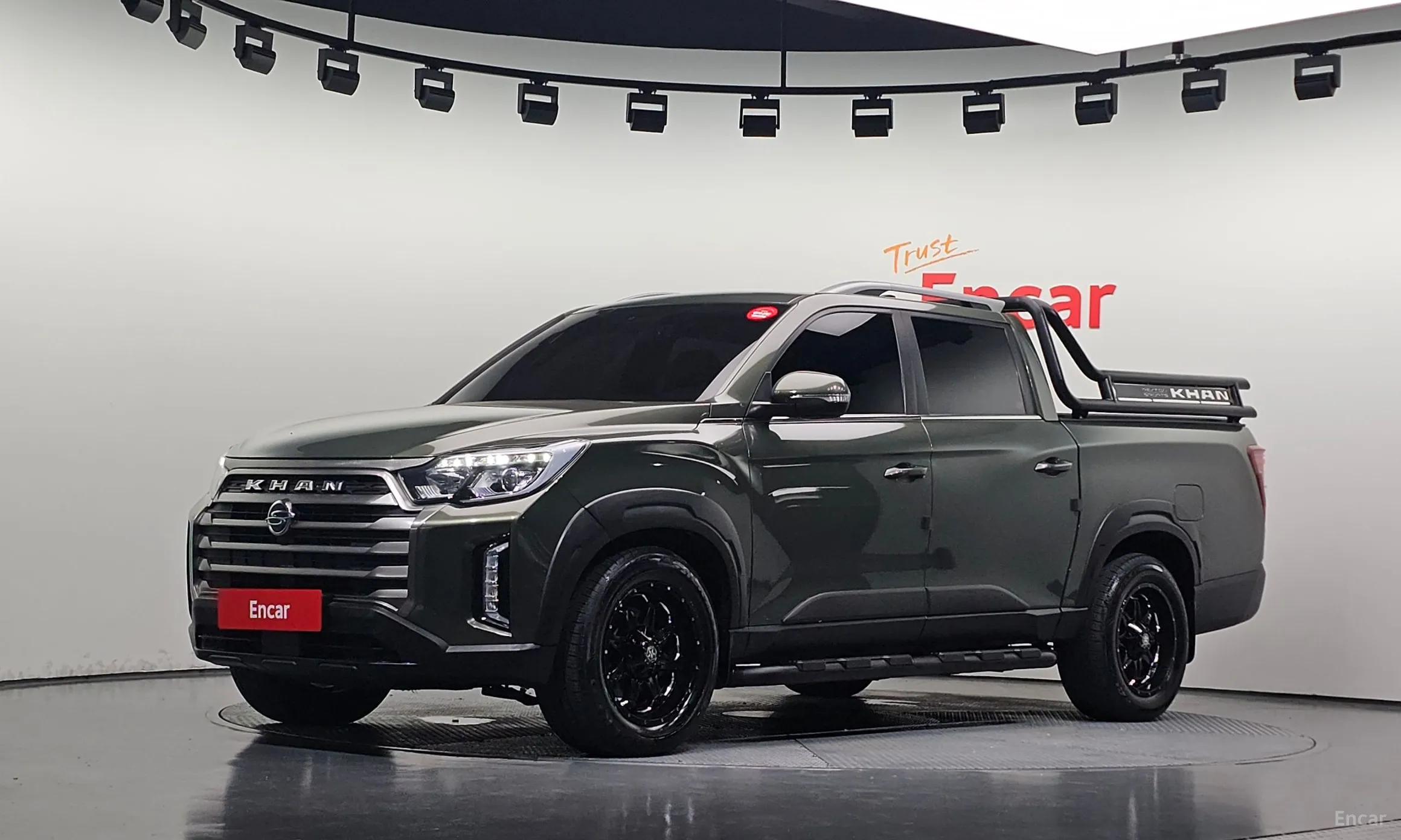 Rexton Sports Khan