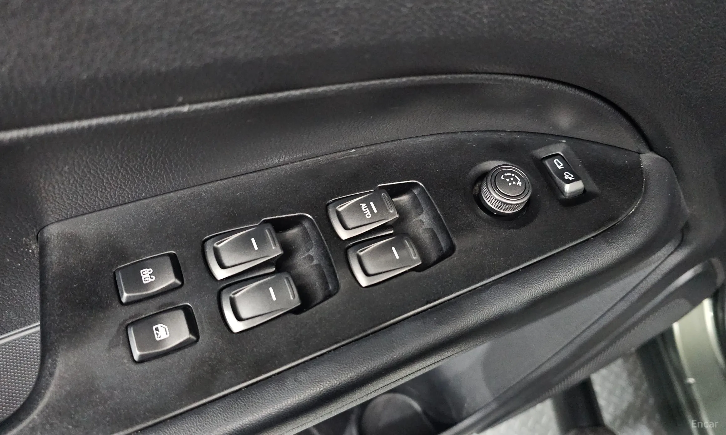 KG Mobility (SsangYong) Rexton Sports Khan превью 13