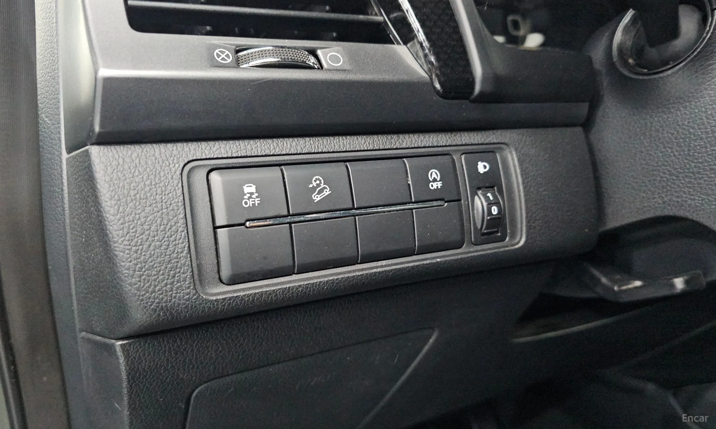 KG Mobility (SsangYong) Rexton Sports Khan превью 14