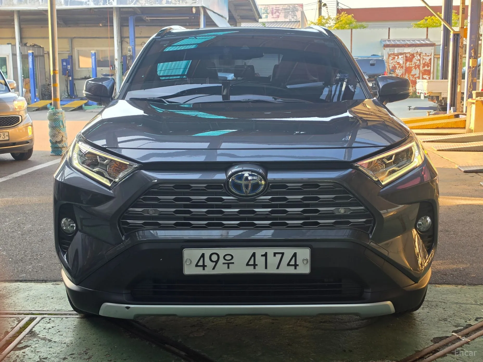 Toyota RAV4 5th Generation