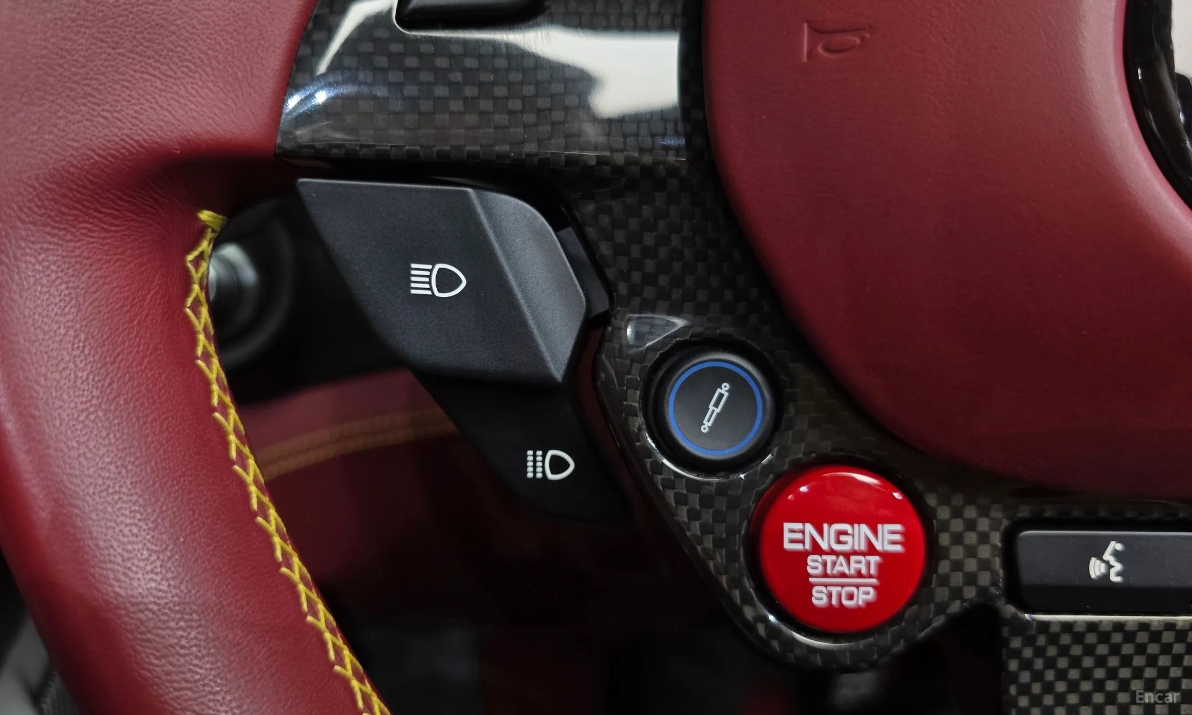 Ferrari Portofino превью 17