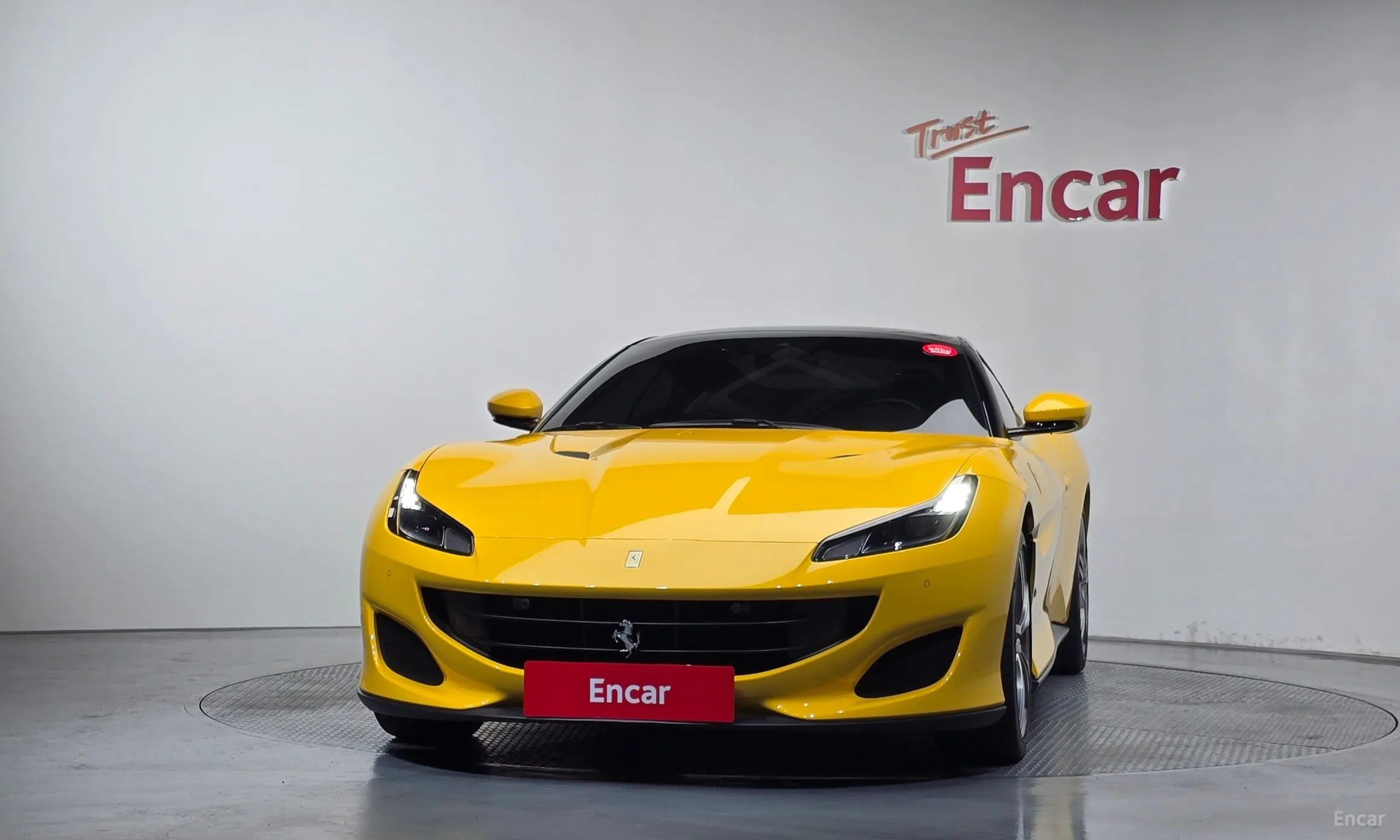 Ferrari Portofino превью 3