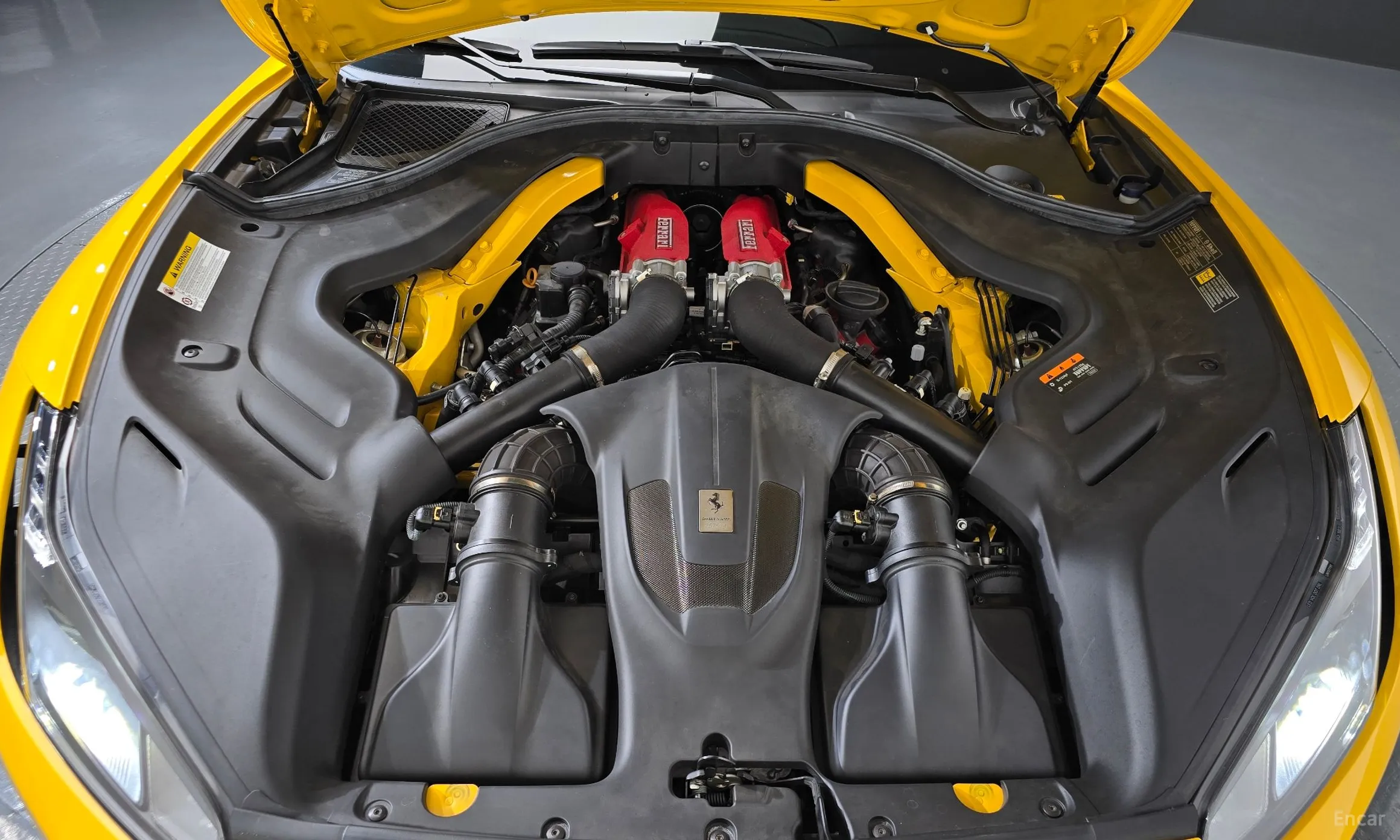 Ferrari Portofino превью 6