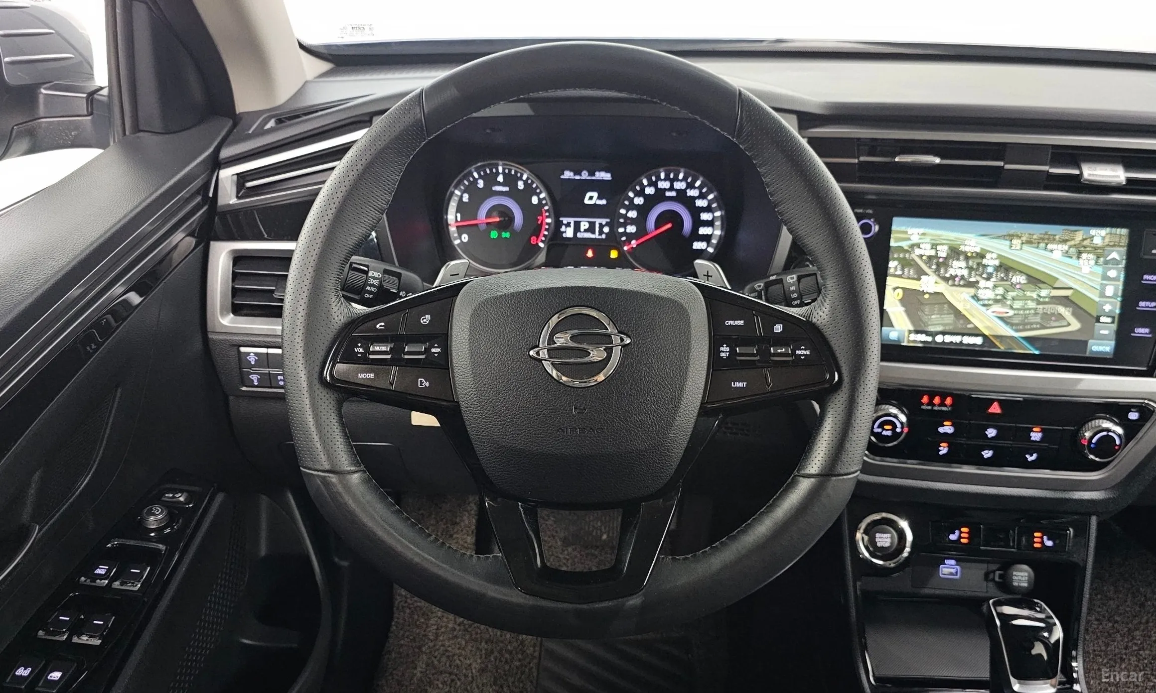 KG Mobility (SsangYong) Beautiful Korando превью 12