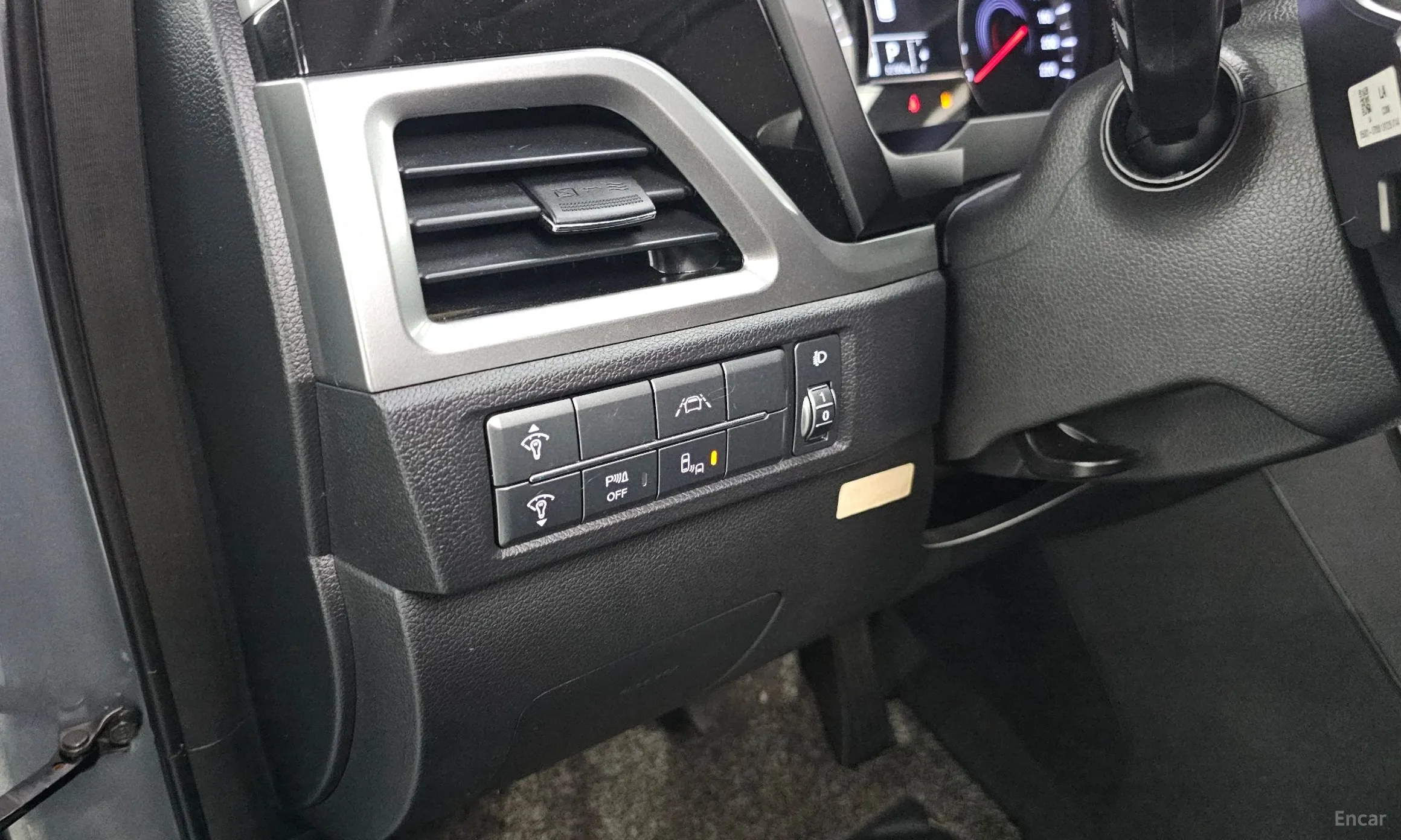 KG Mobility (SsangYong) Beautiful Korando превью 15
