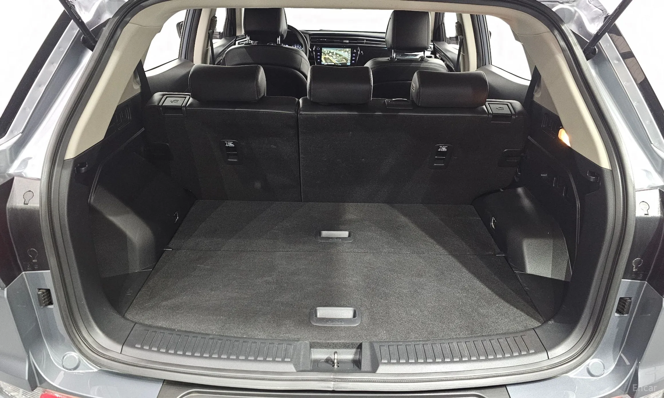 KG Mobility (SsangYong) Beautiful Korando превью 20