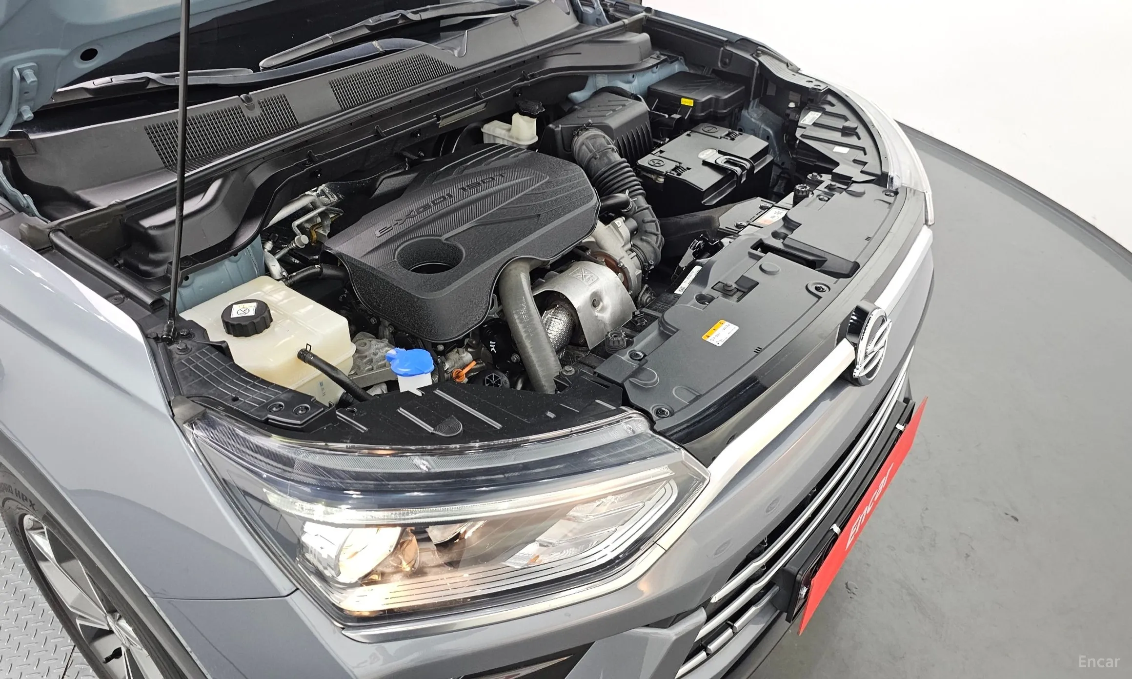 KG Mobility (SsangYong) Beautiful Korando превью 6