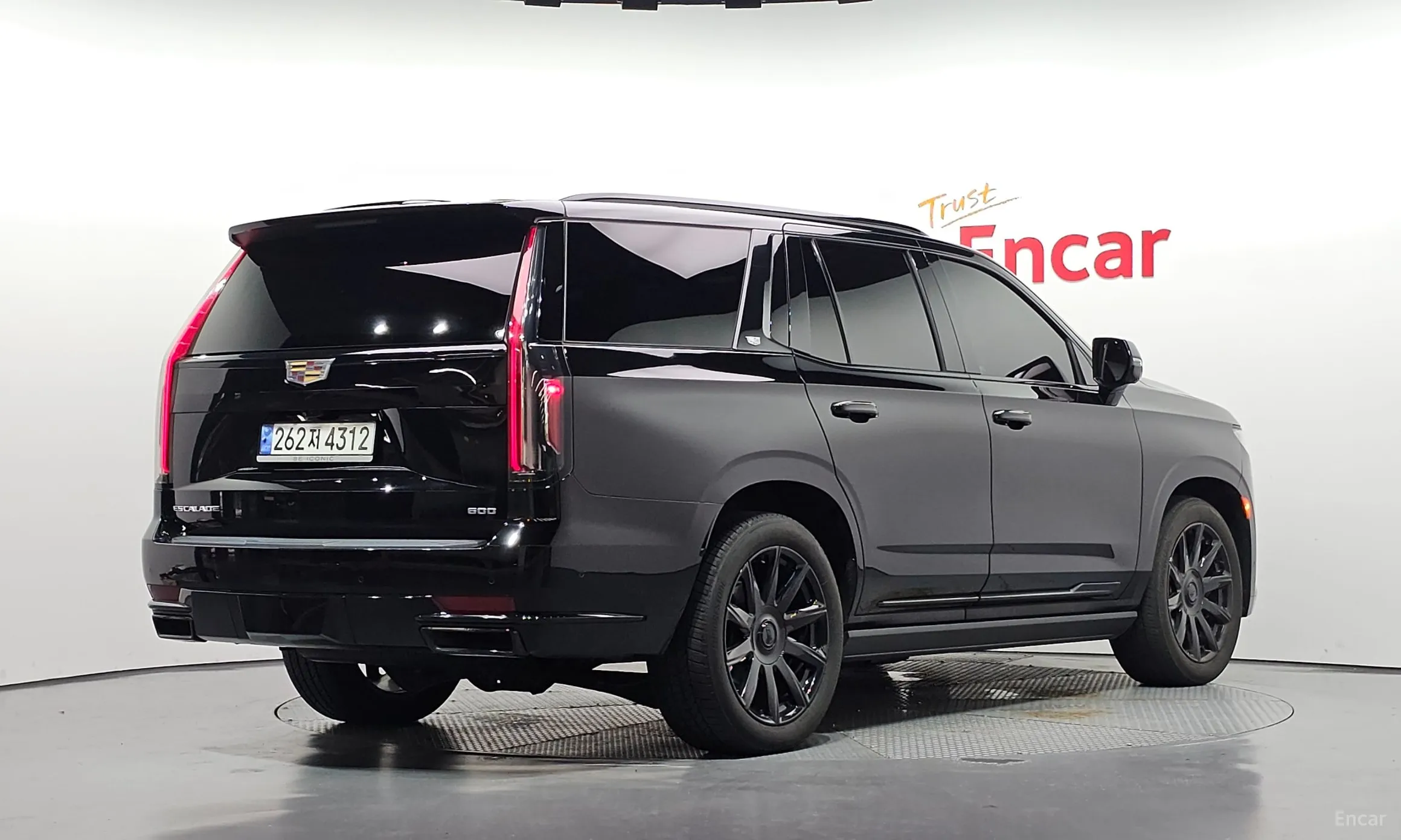 Cadillac Escalade 5th Generation