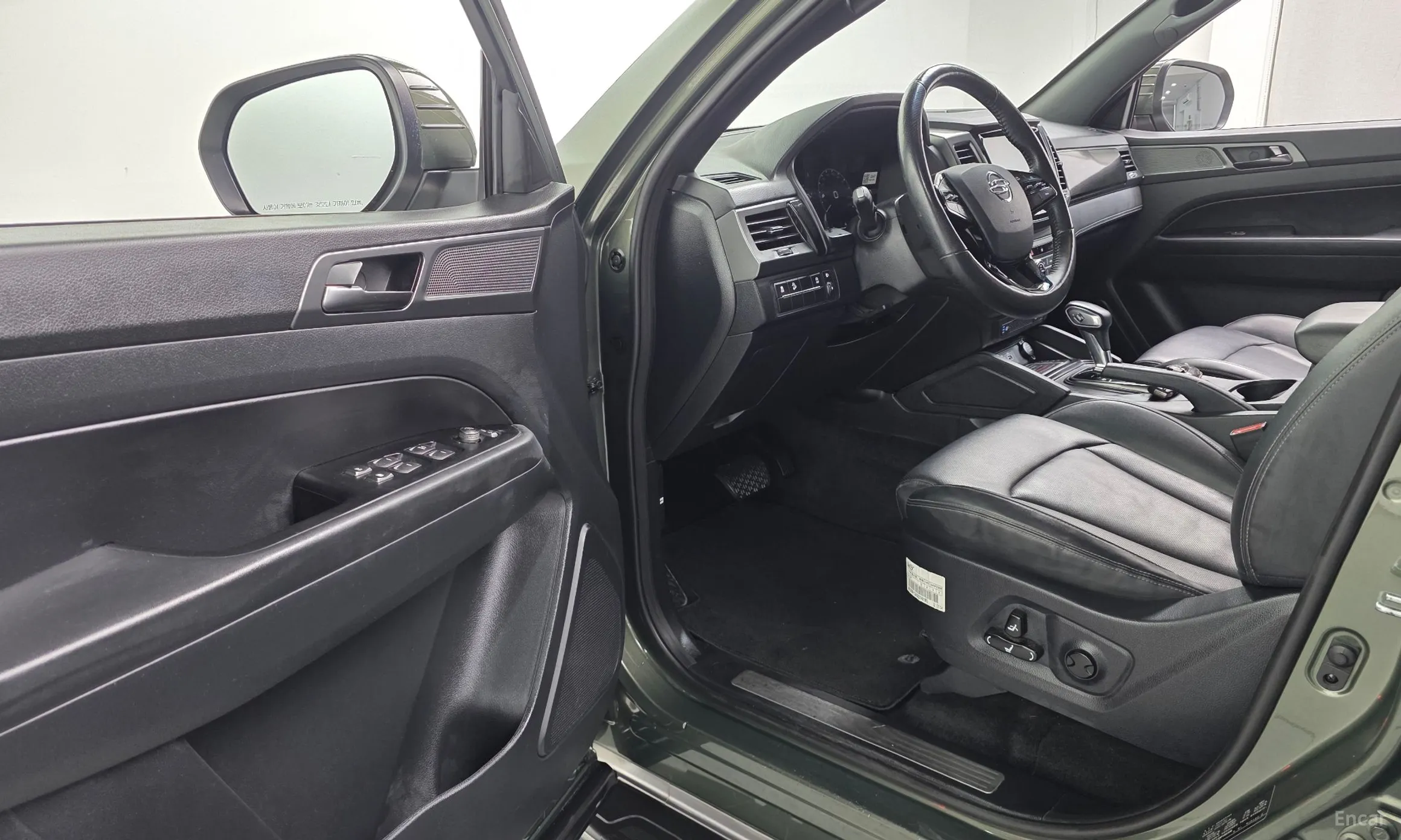 KG Mobility (SsangYong) Rexton Sports Khan превью 10