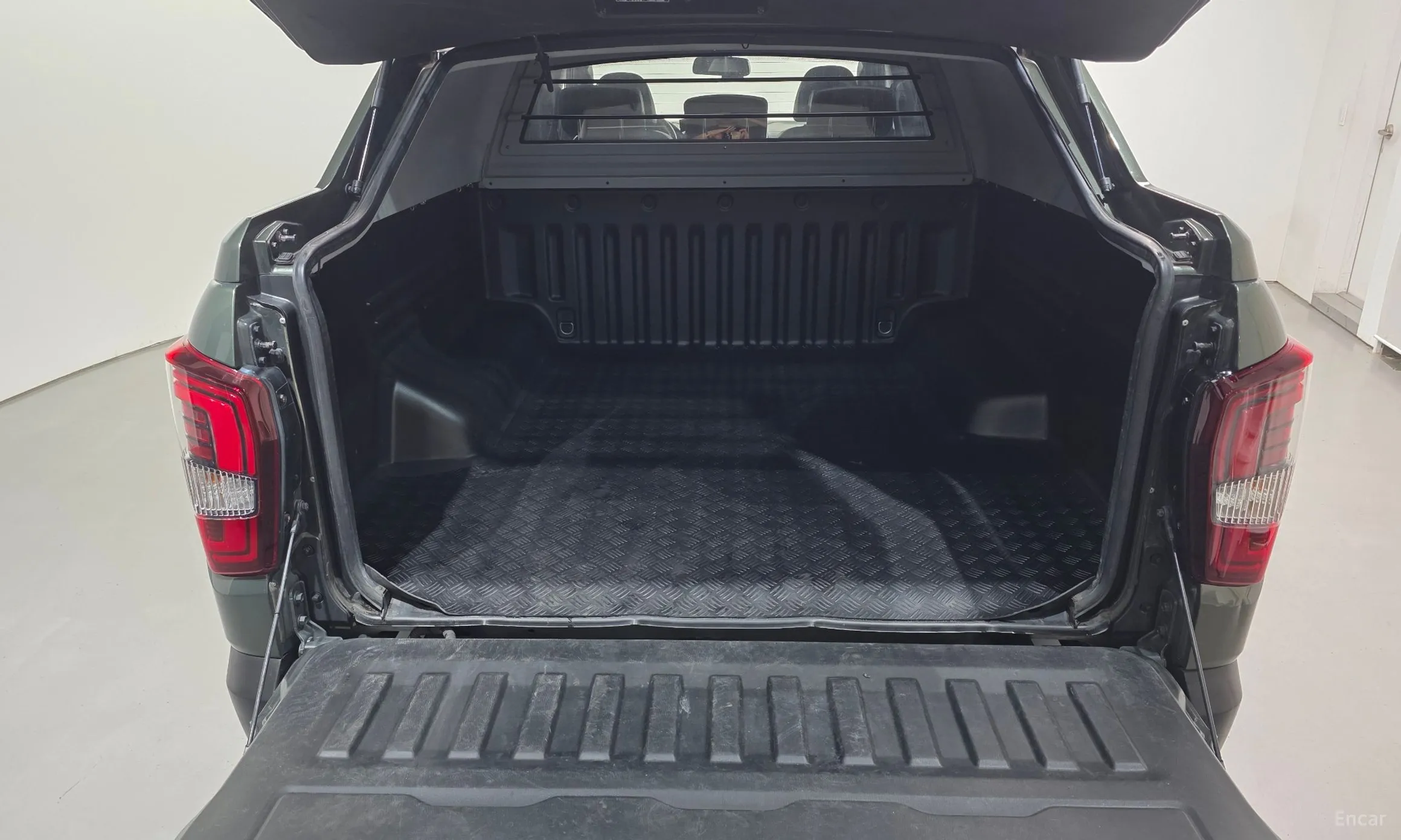 KG Mobility (SsangYong) Rexton Sports Khan превью 20