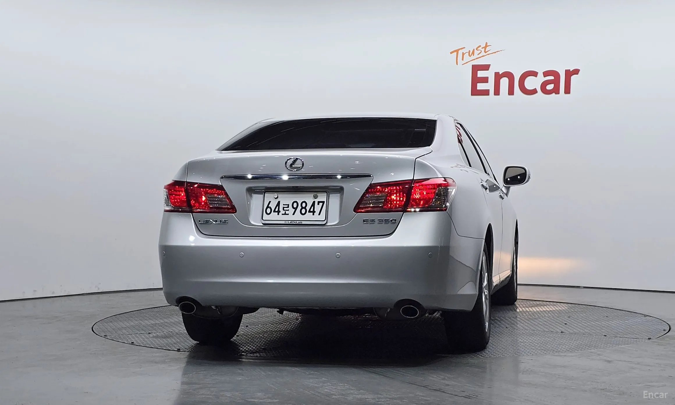 Lexus ES350 превью 4