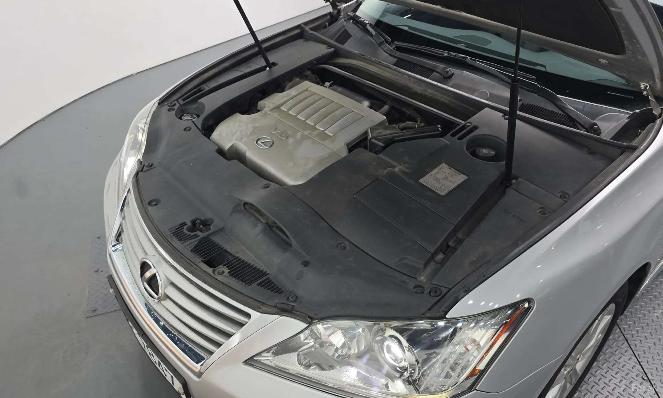 Lexus ES350 превью 6