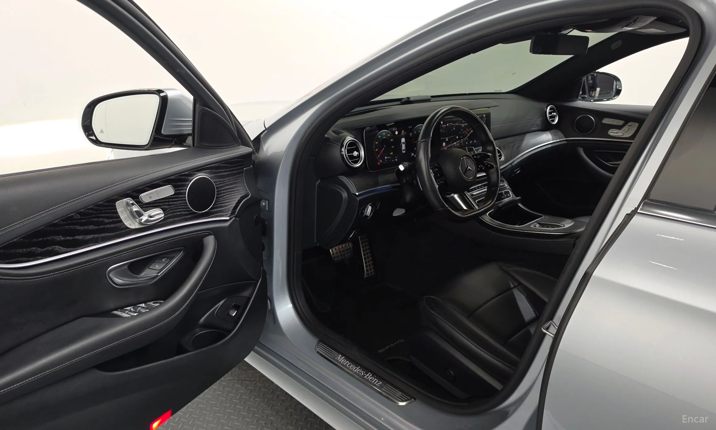 Mercedes Benz E-Class W213 превью 10