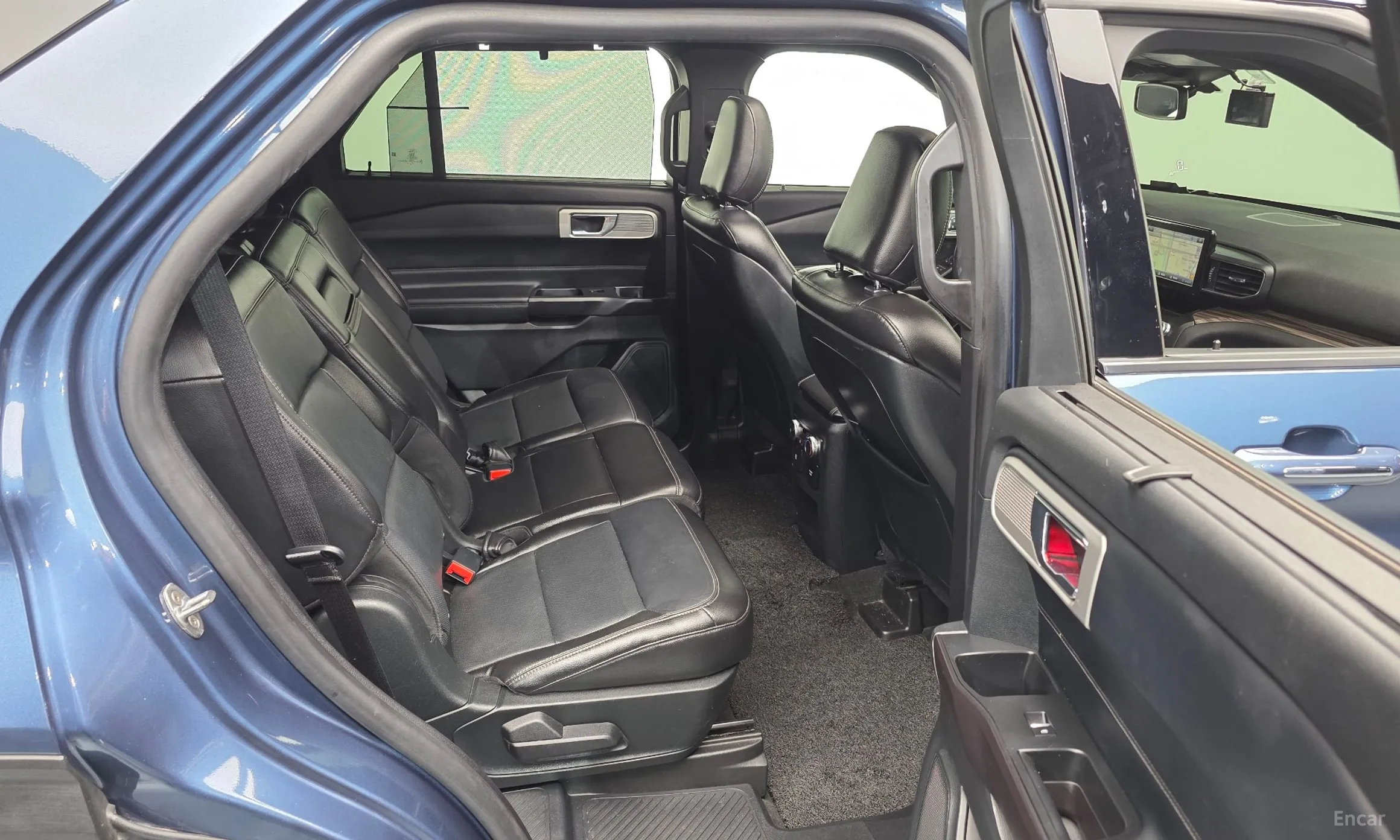 Ford Explorer 6th Generation превью 12