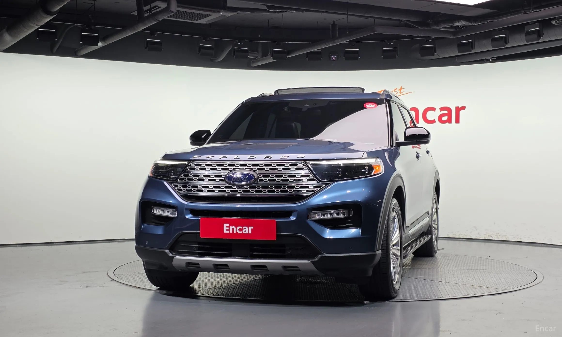 Ford Explorer 6th Generation превью 3