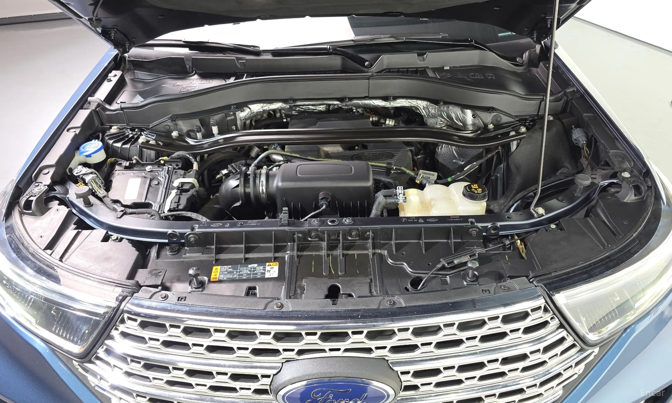 Ford Explorer 6th Generation превью 6