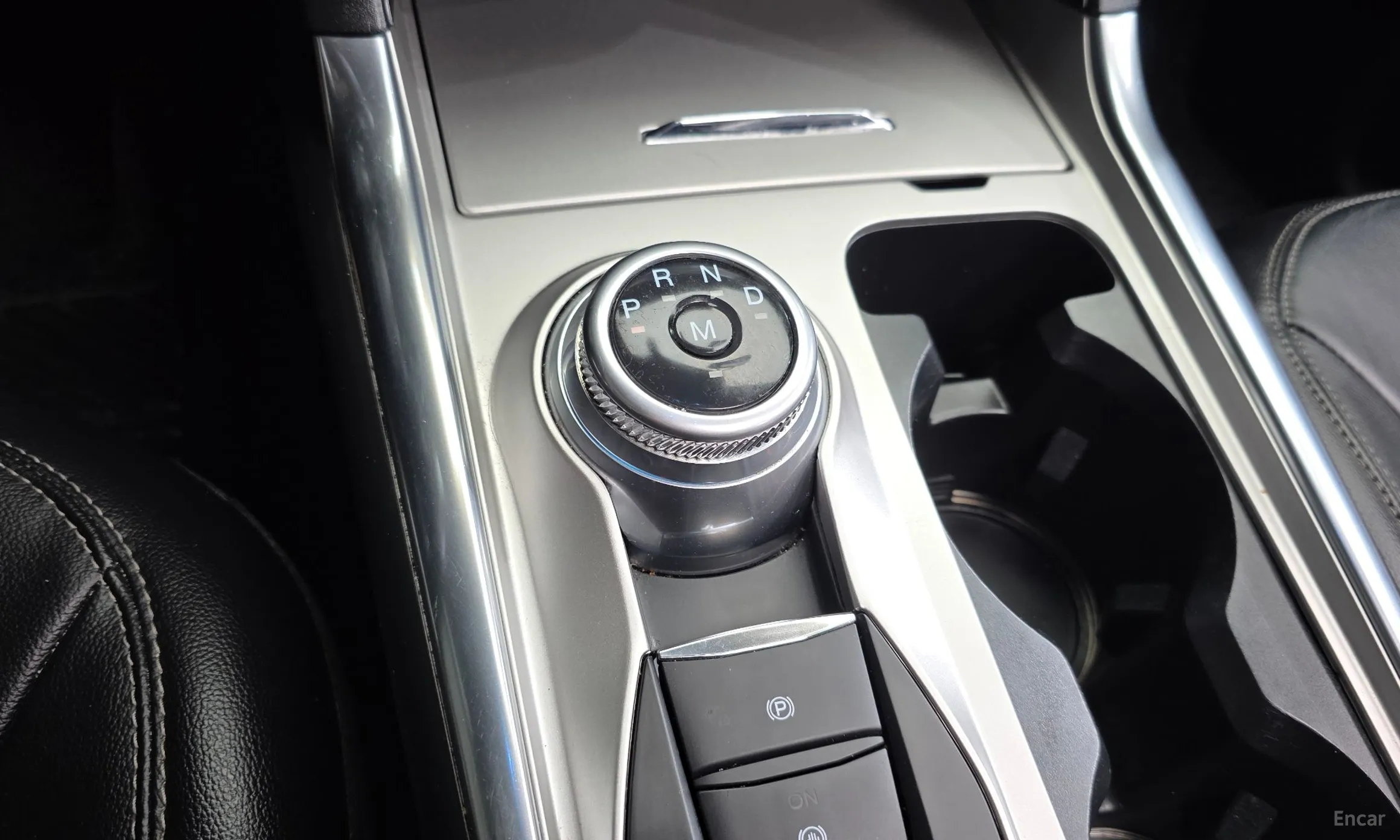 Ford Explorer 6th Generation превью 9