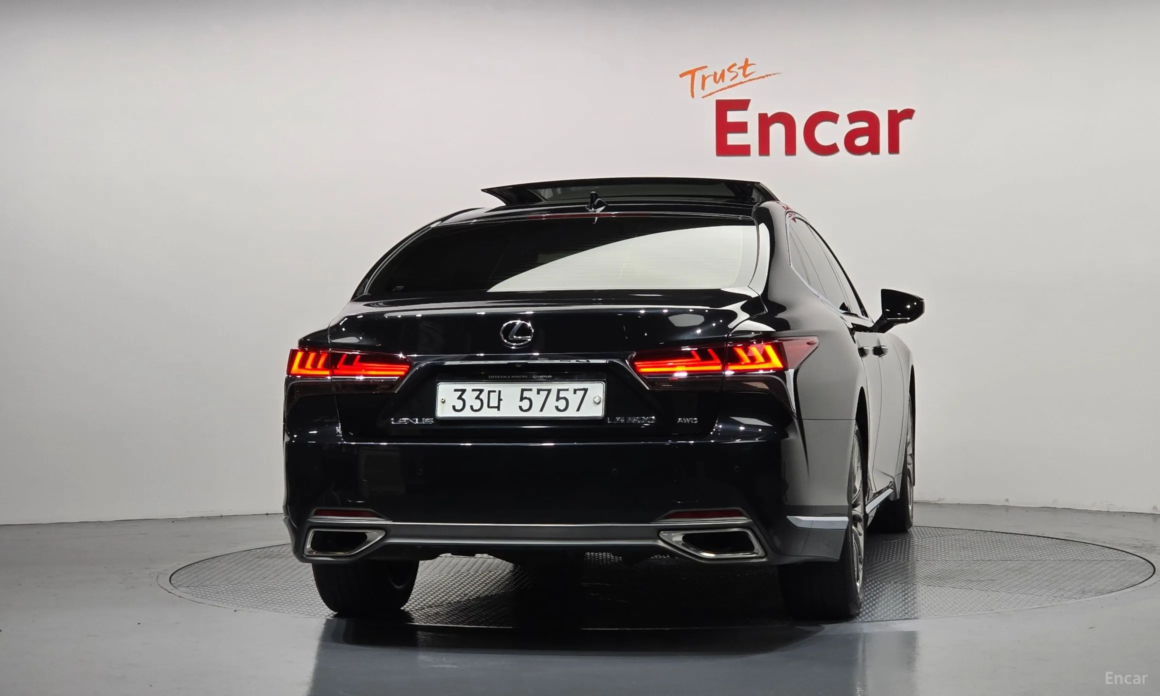 Lexus LS500 5th Generation превью 4