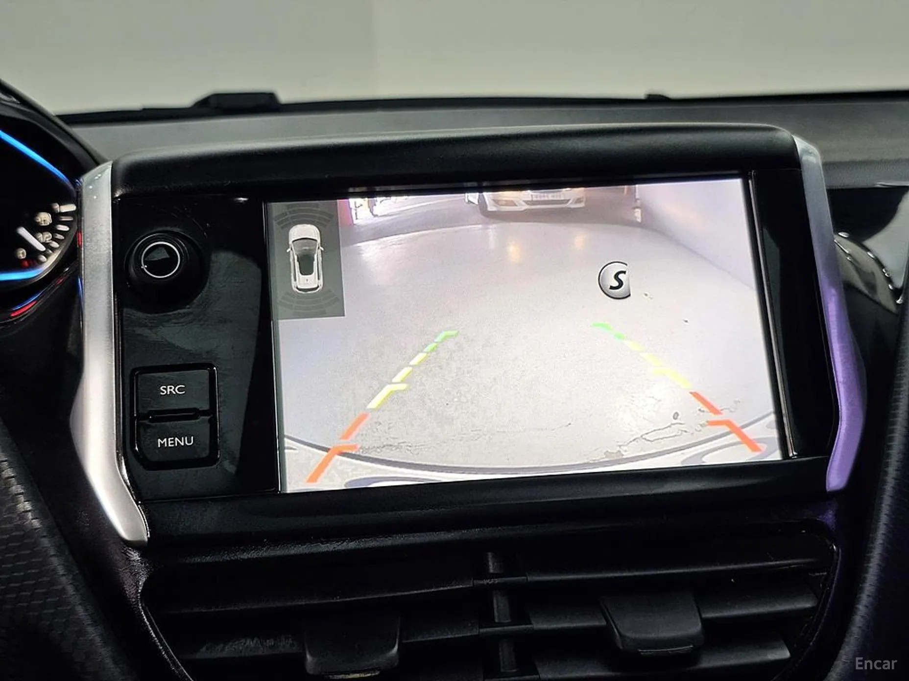 Peugeot 2008. превью 16