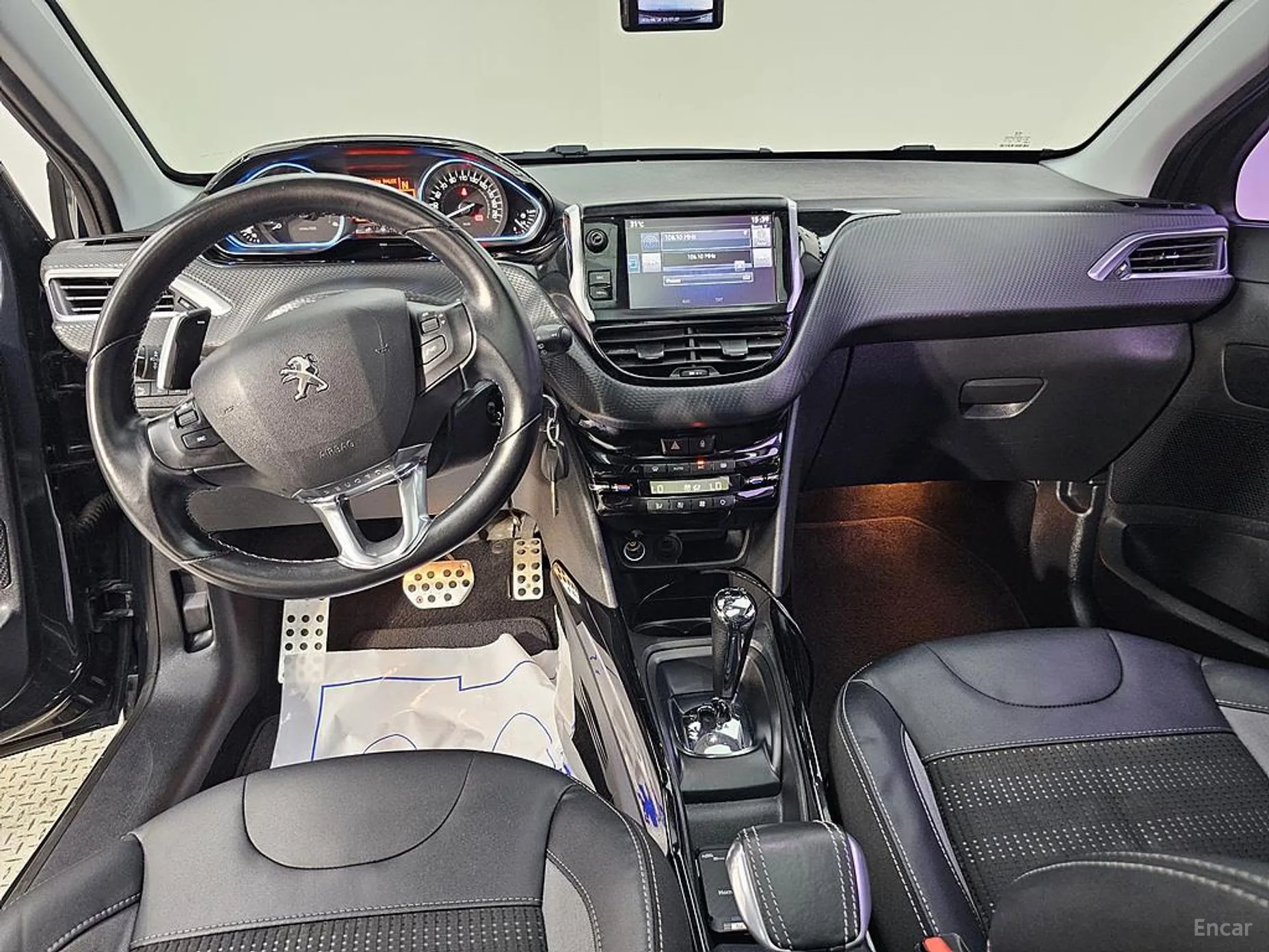 Peugeot 2008. превью 5