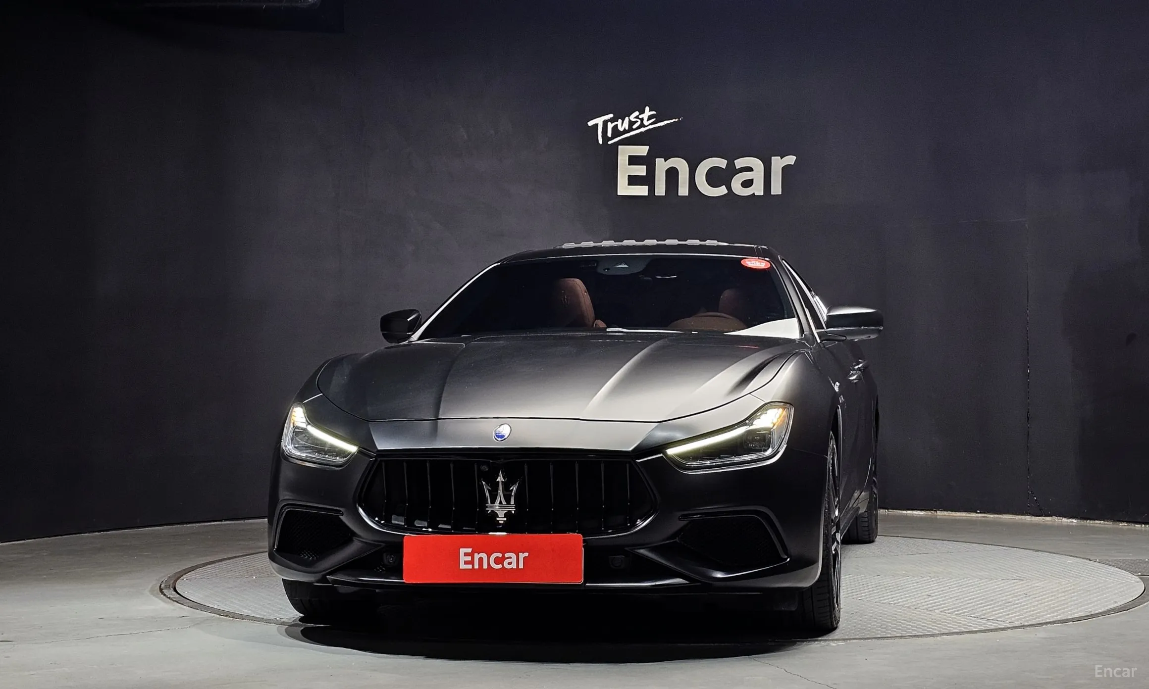 Maserati Ghibli превью 3
