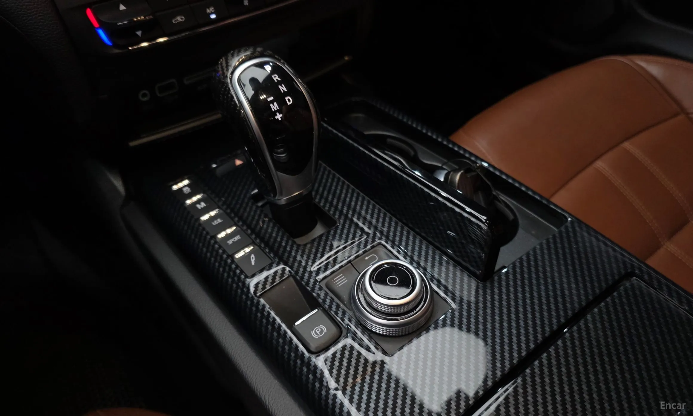 Maserati Ghibli превью 9