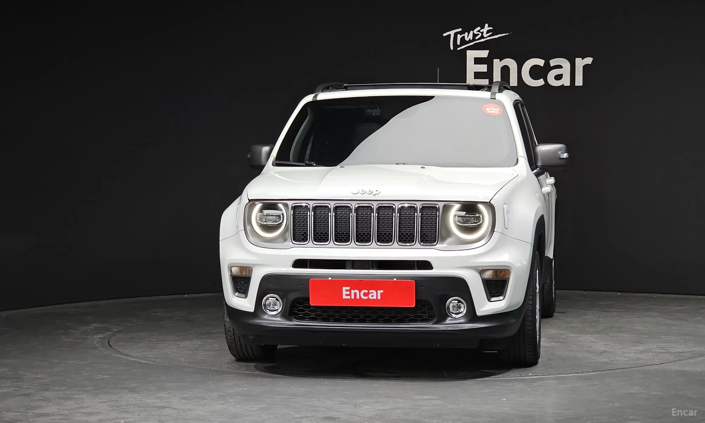 Jeep Renegade превью 3