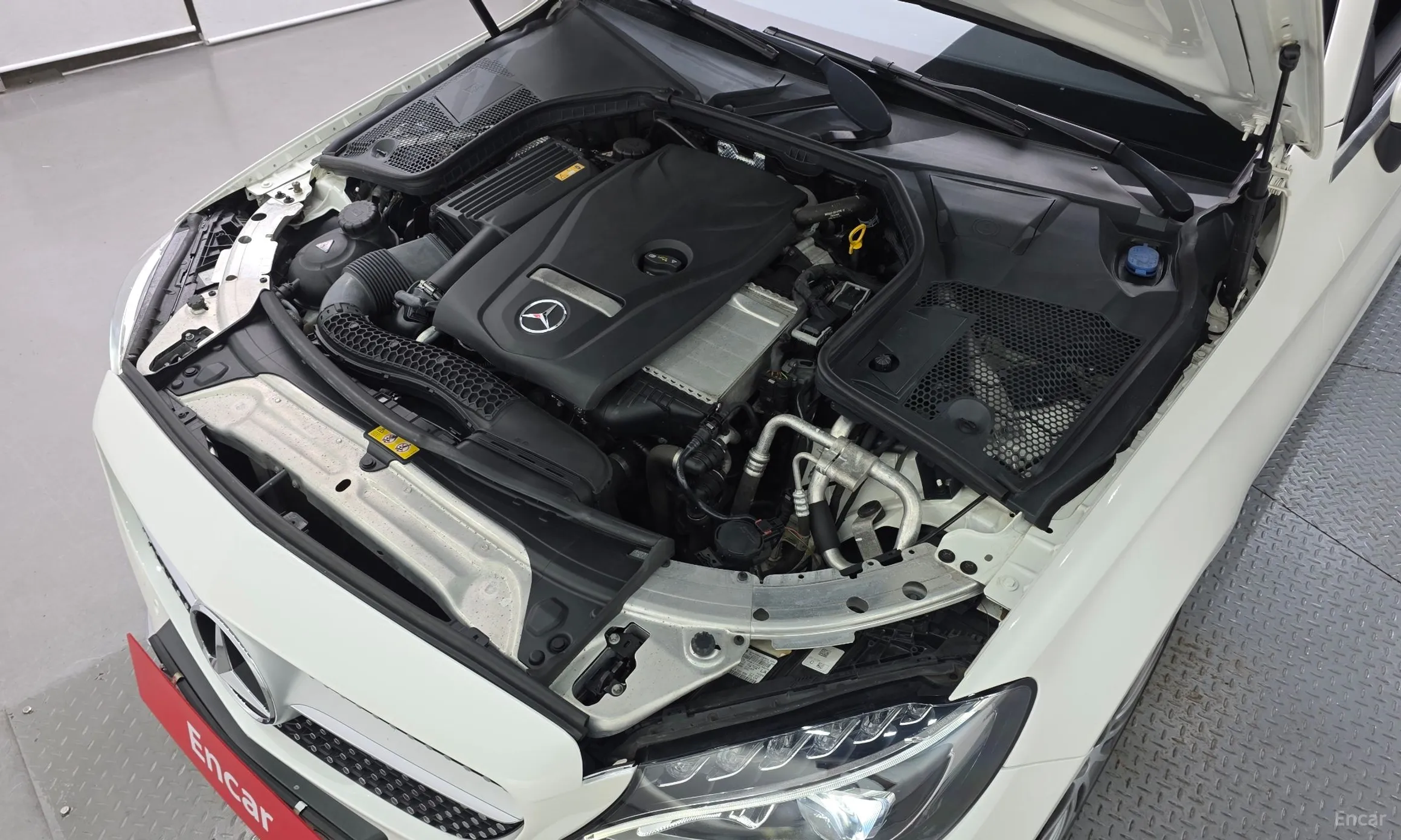 Mercedes Benz C-Class W205 превью 6