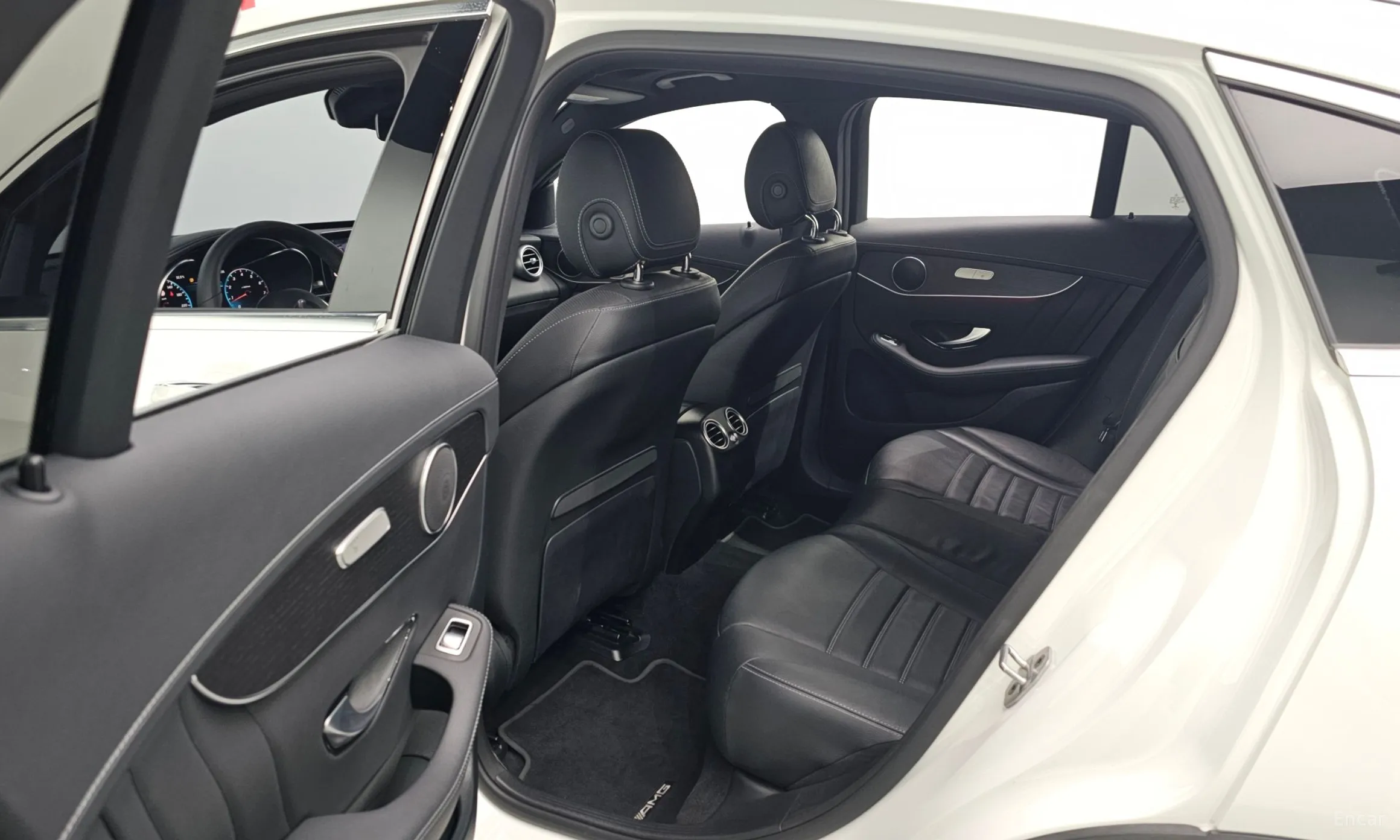 Mercedes Benz GLC-Class X253 превью 12