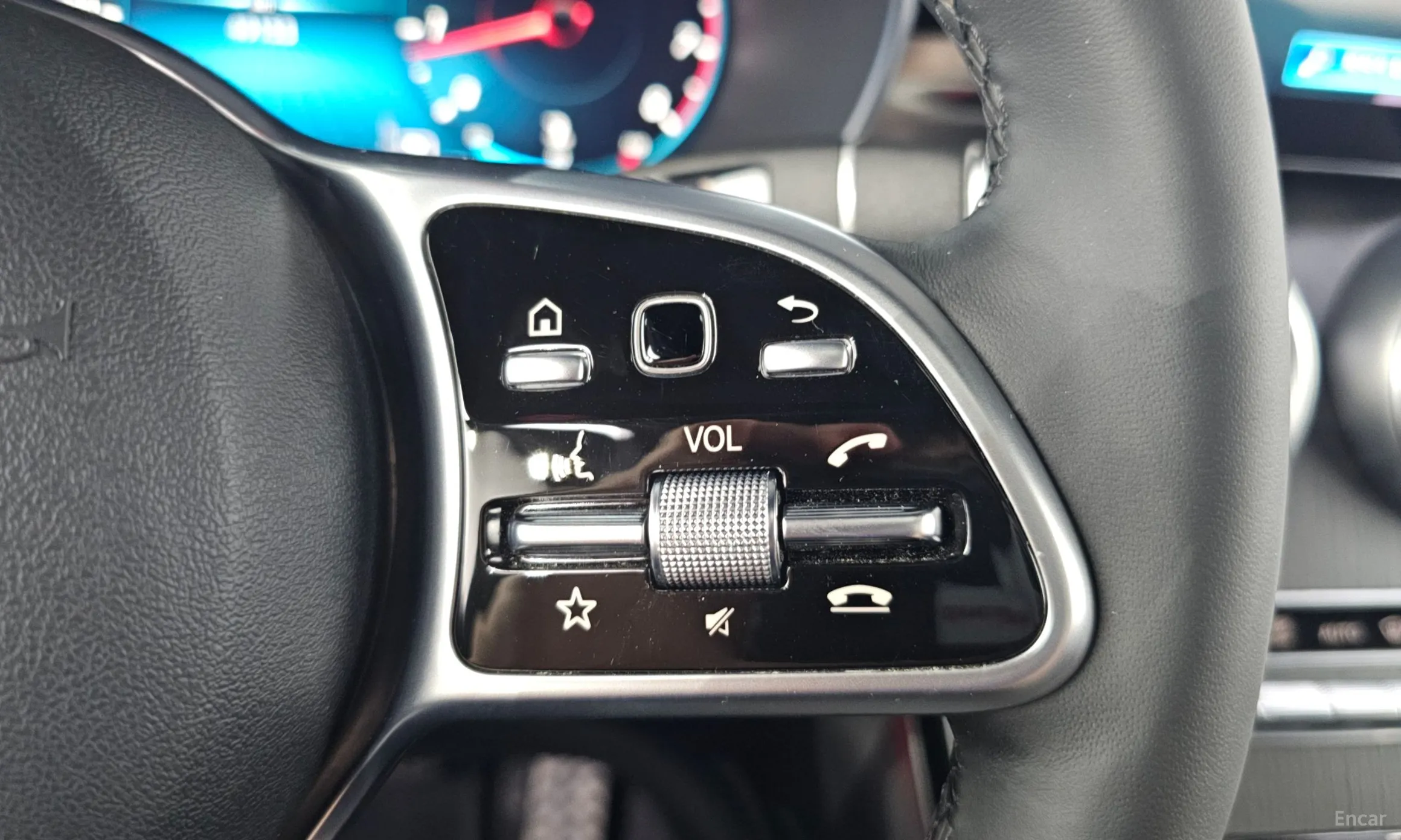 Mercedes Benz GLC-Class X253 превью 20