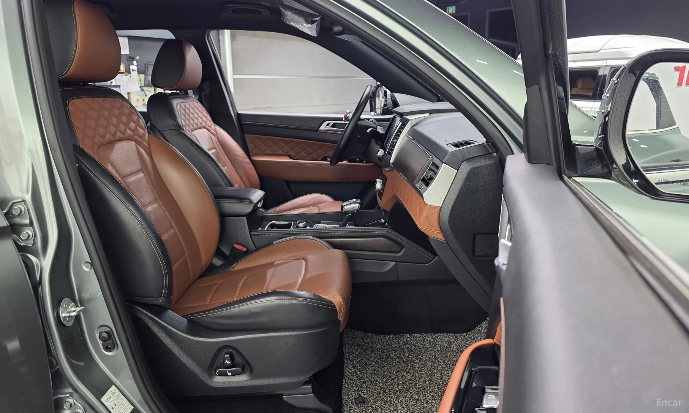 KG Mobility (SsangYong) G4 Rexton превью 11