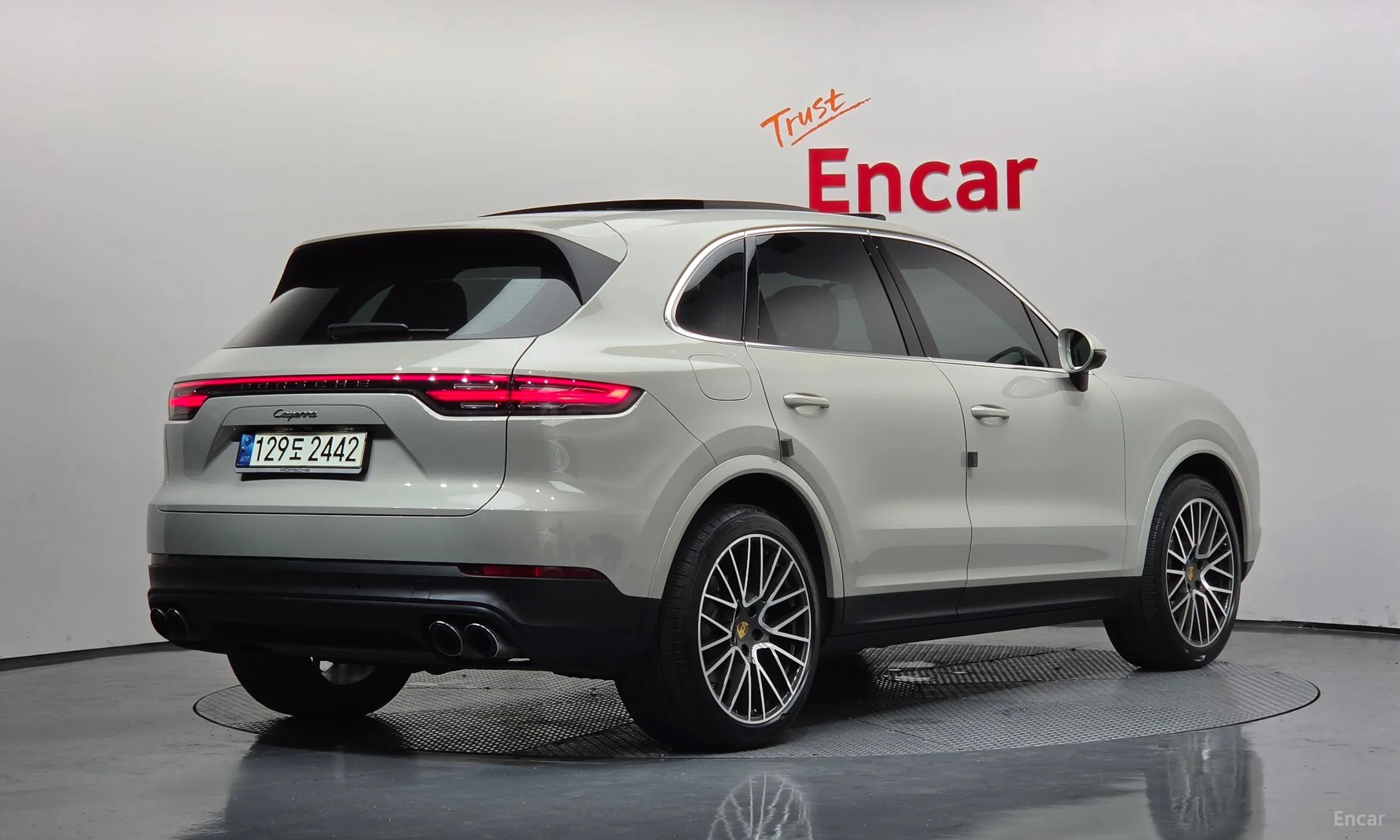 Porsche Cayenne (PO536) превью 2