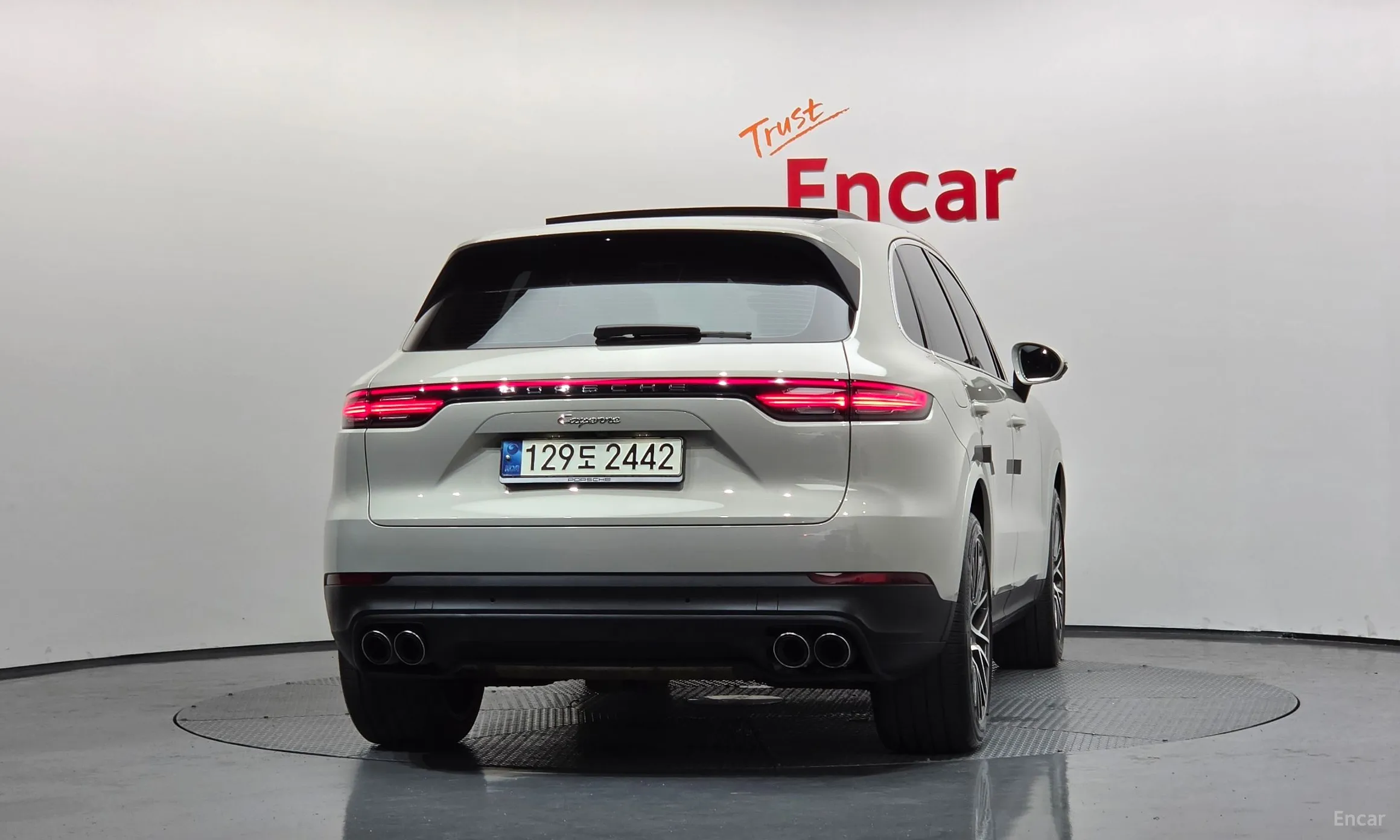 Porsche Cayenne (PO536) превью 4