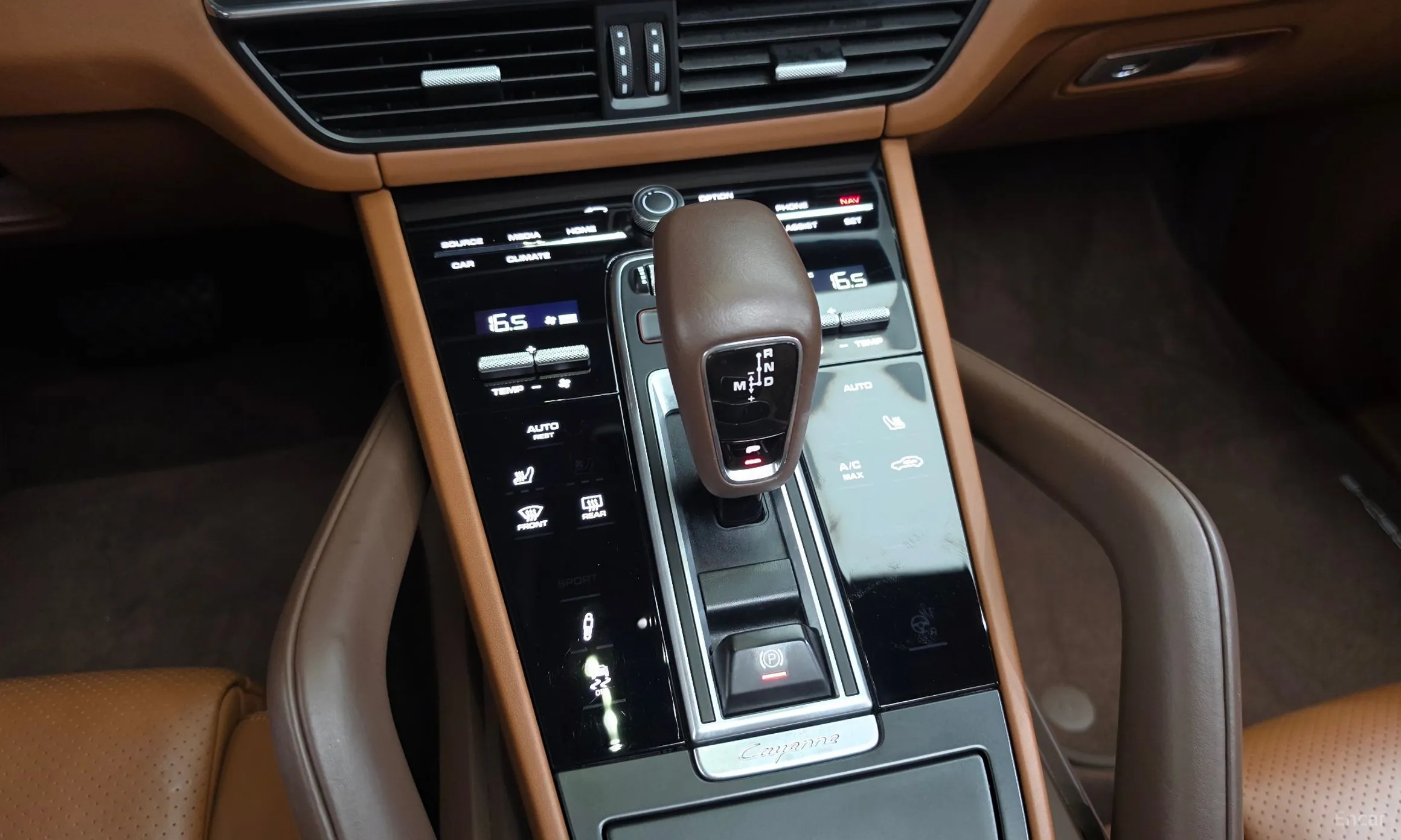 Porsche Cayenne (PO536) превью 9